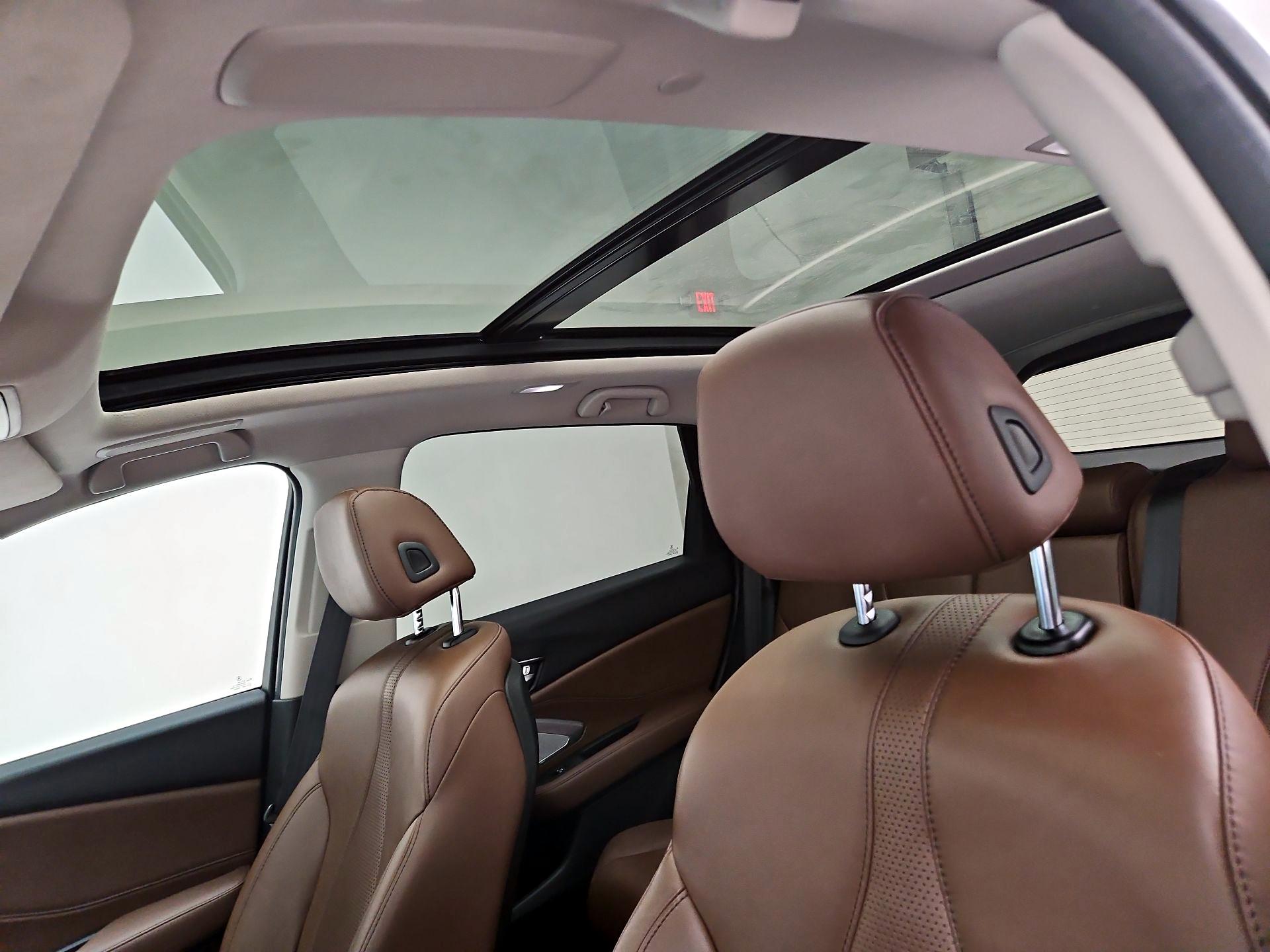 Thumbnail: 2021 Acura RDX - 20