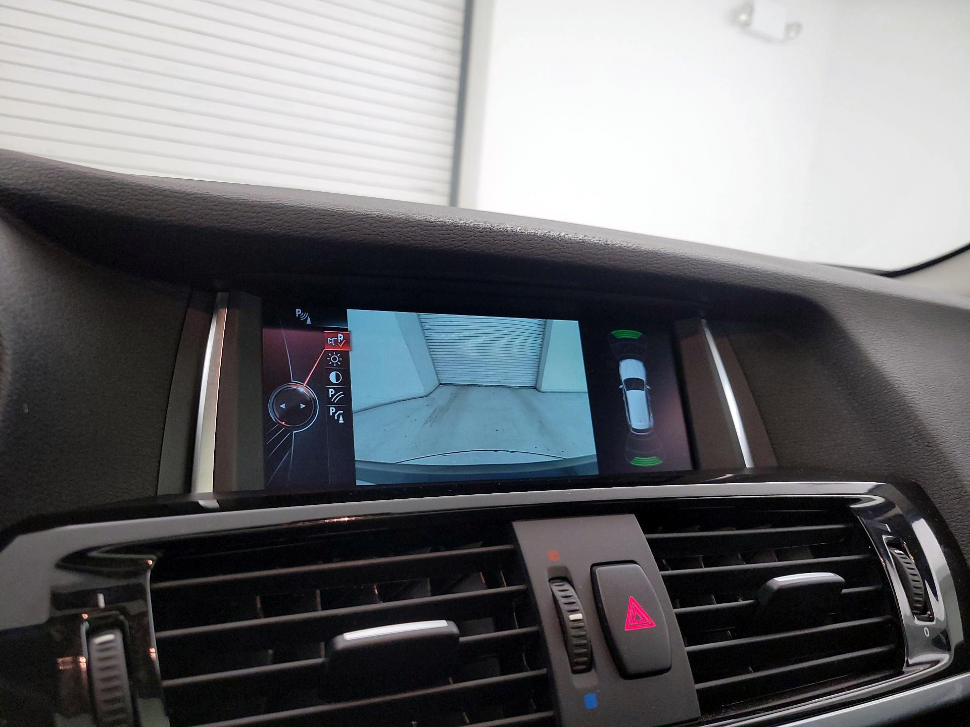 Thumbnail: 2016 BMW X3 - 15