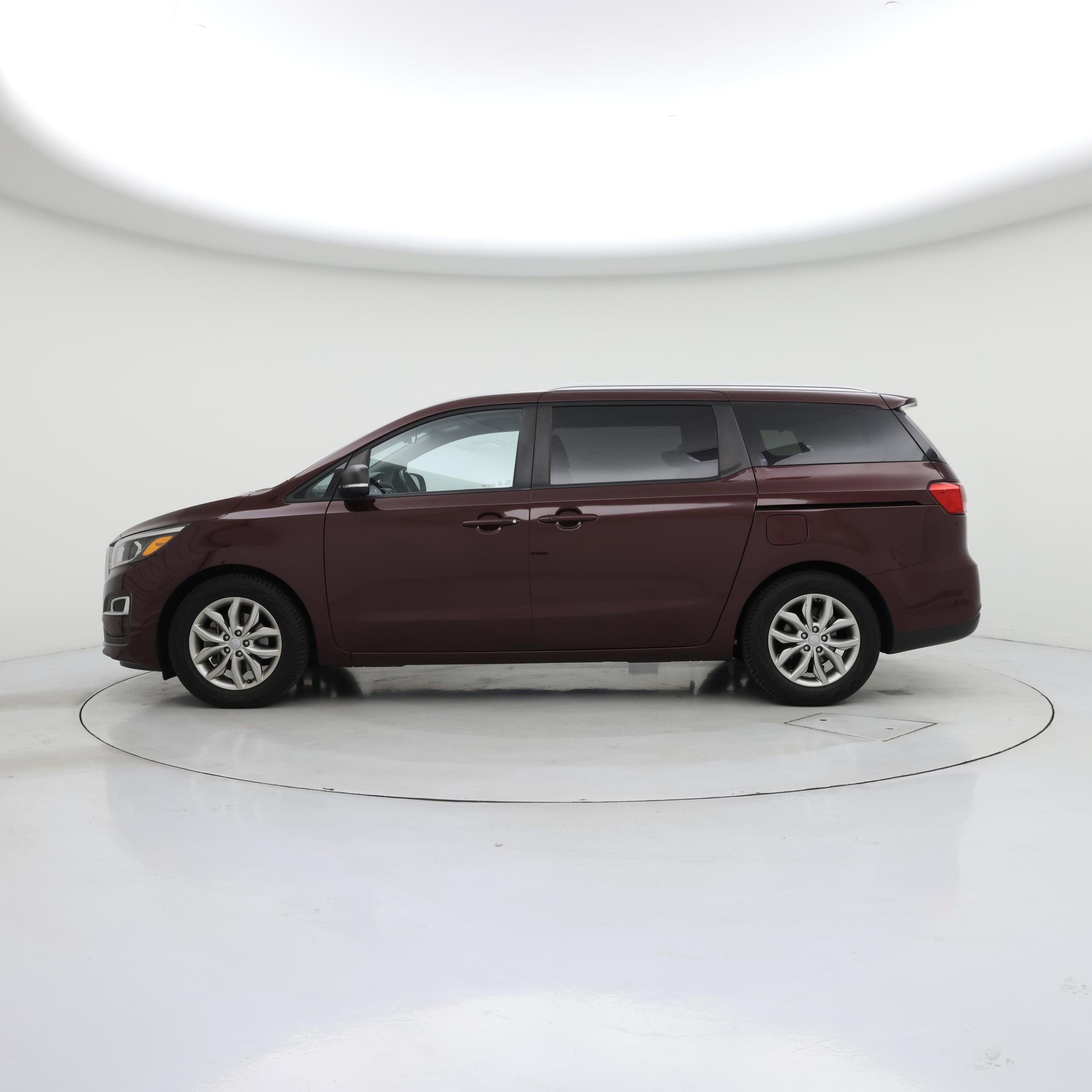 Thumbnail: 2019 Kia Sedona - 3