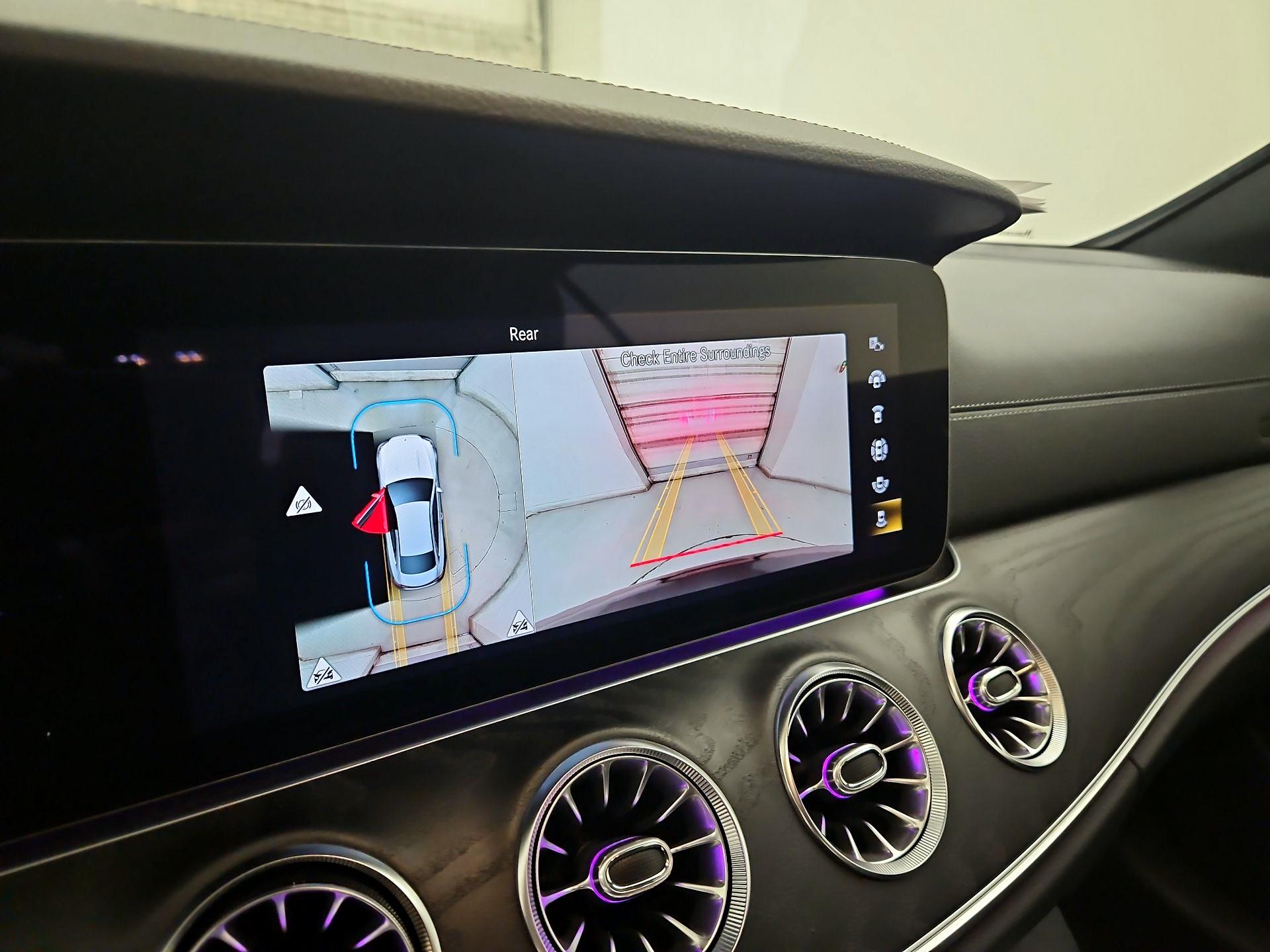 Thumbnail: 2022 Mercedes-Benz E-Class - 14