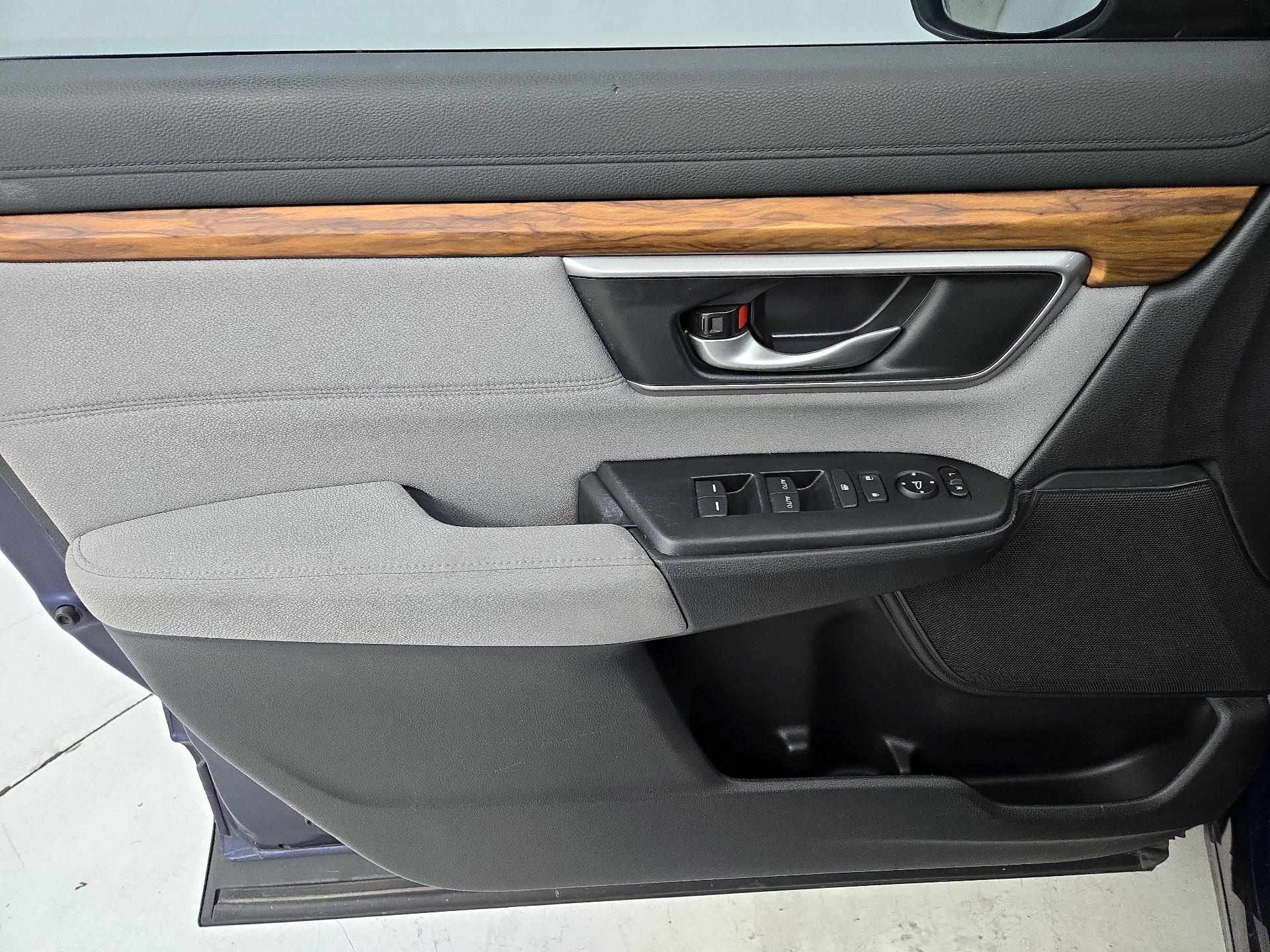 Thumbnail: 2018 Honda CR-V - 12