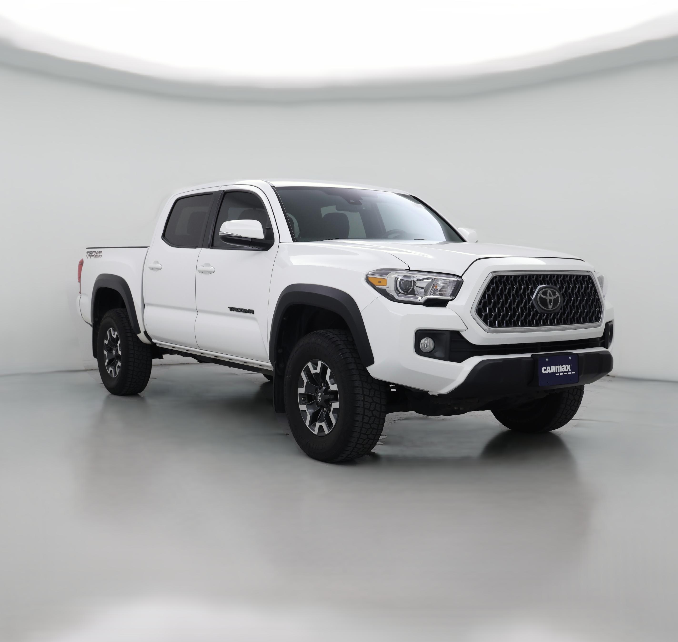 Thumbnail: 2018 Toyota Tacoma - 1