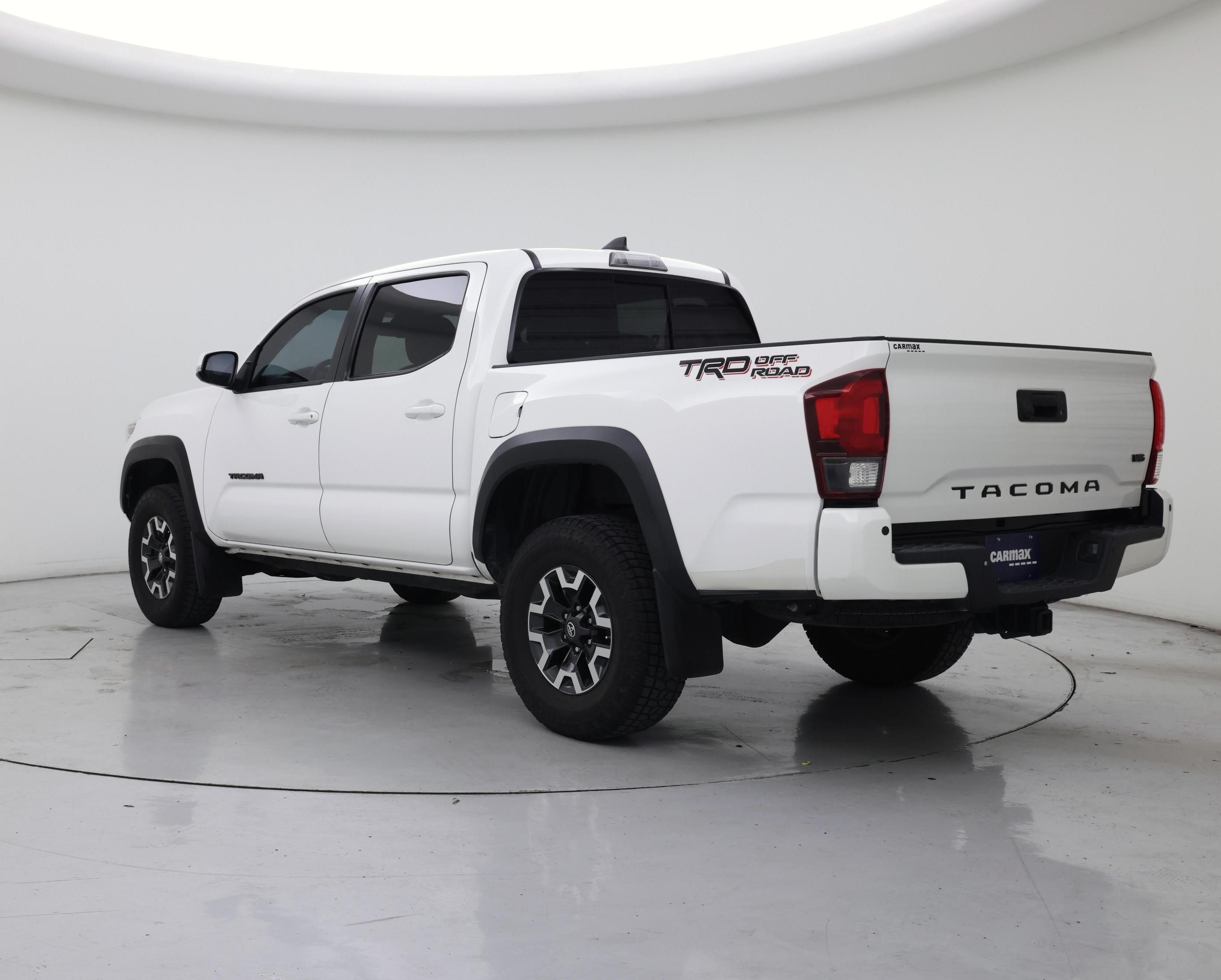 Thumbnail: 2018 Toyota Tacoma - 2
