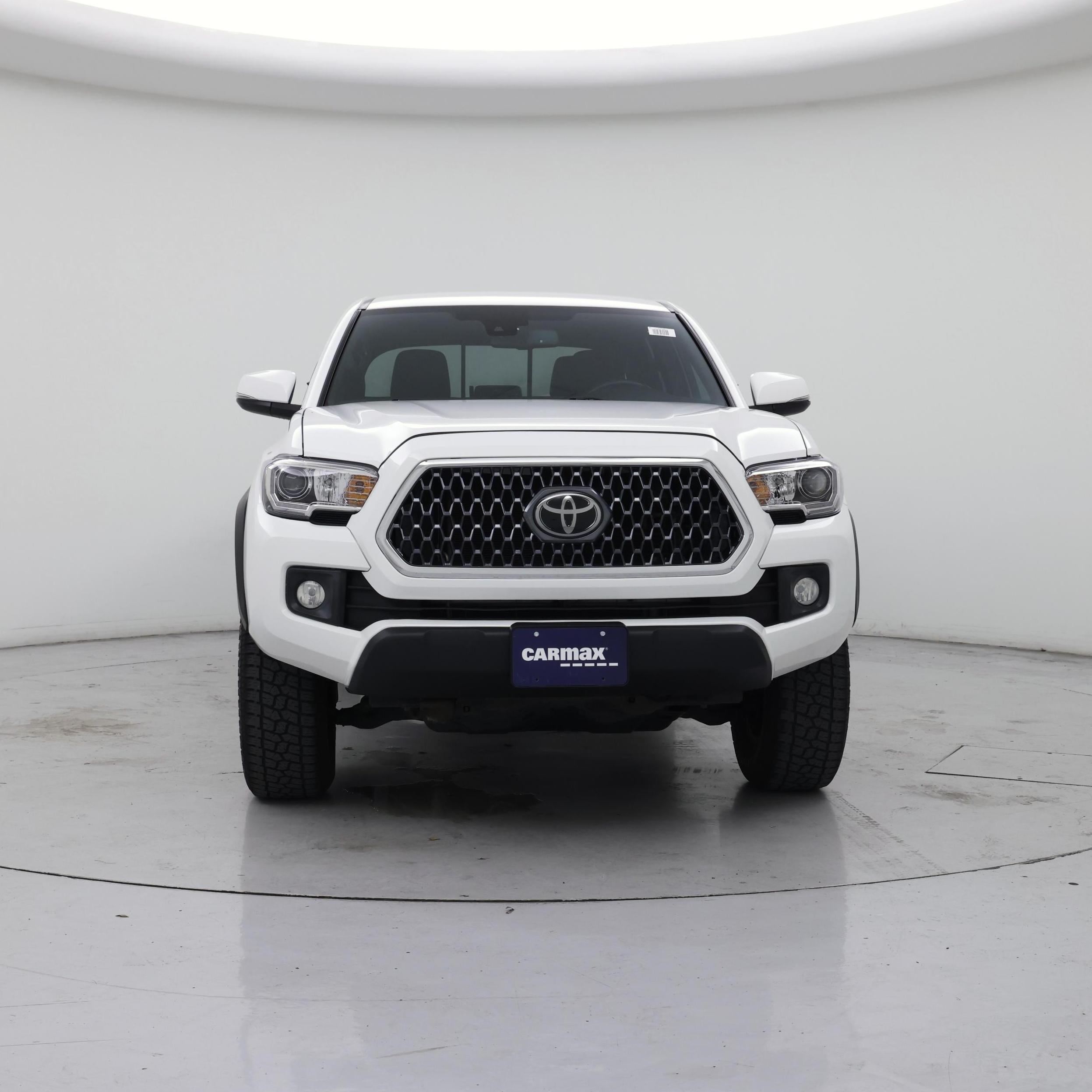 Thumbnail: 2018 Toyota Tacoma - 5