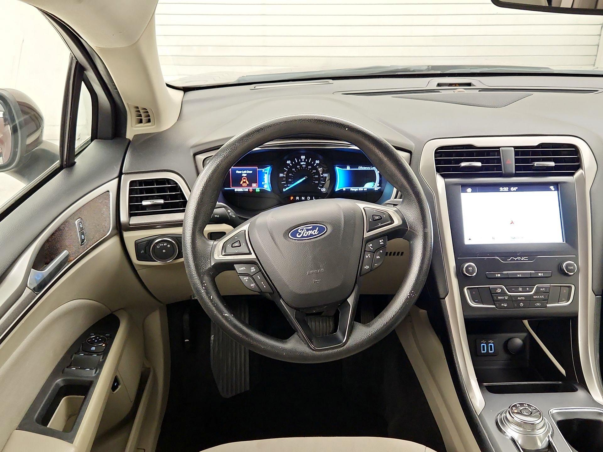 Thumbnail: 2019 Ford Fusion - 10