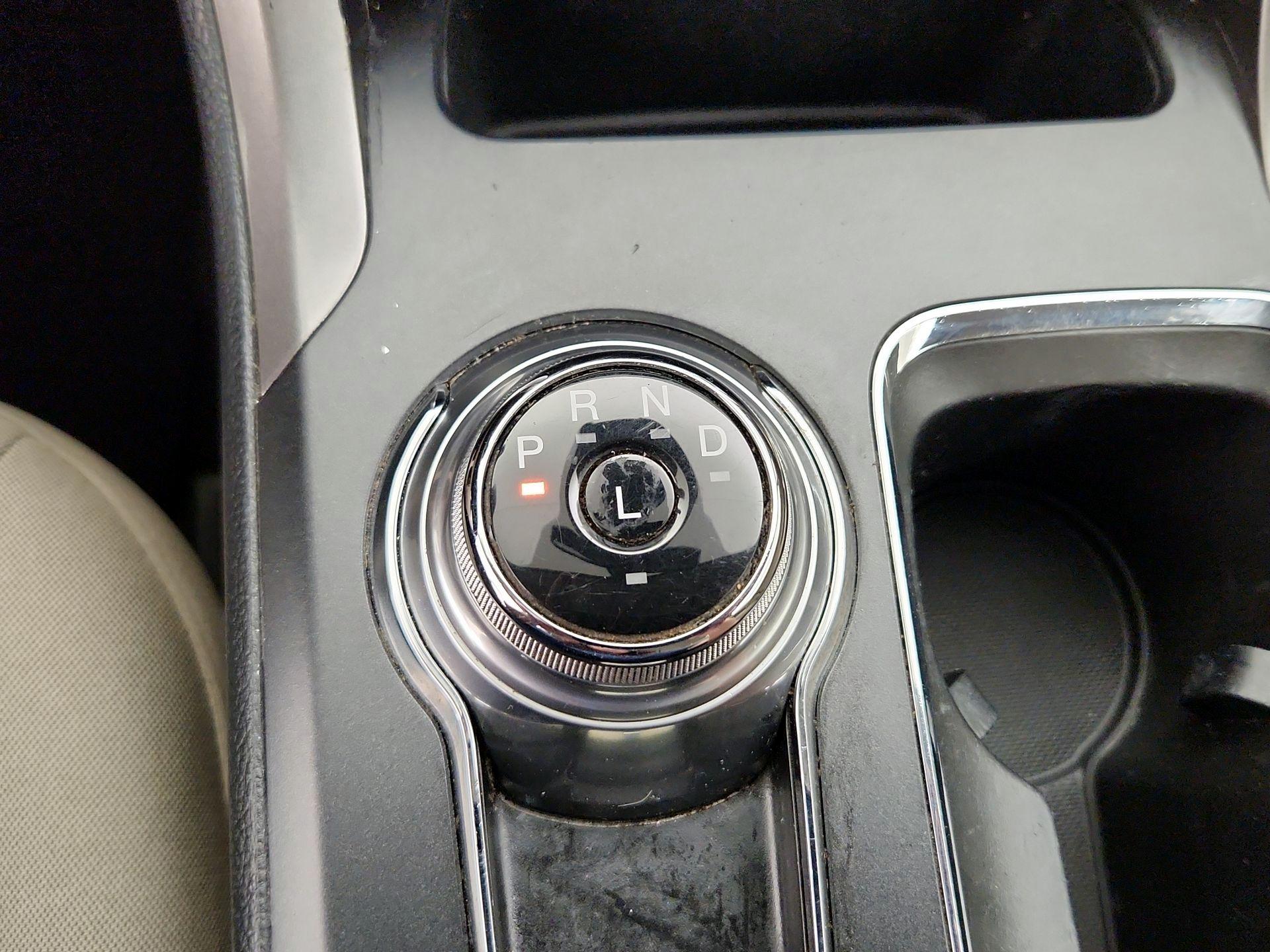 Thumbnail: 2019 Ford Fusion - 18