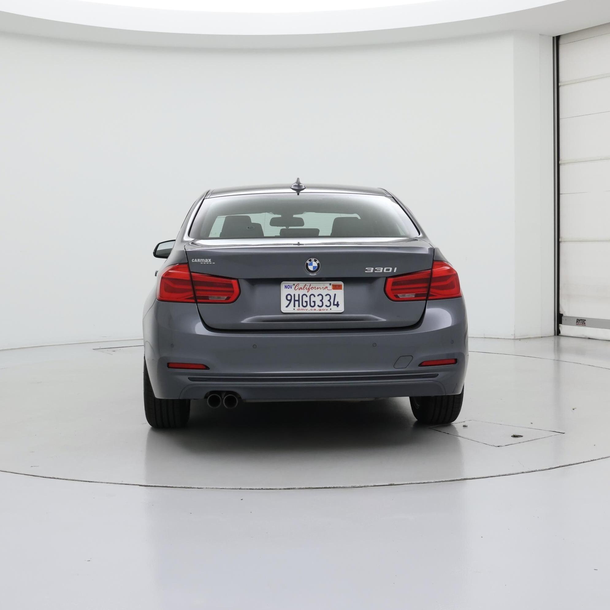 Thumbnail: 2017 BMW 3 Series - 6