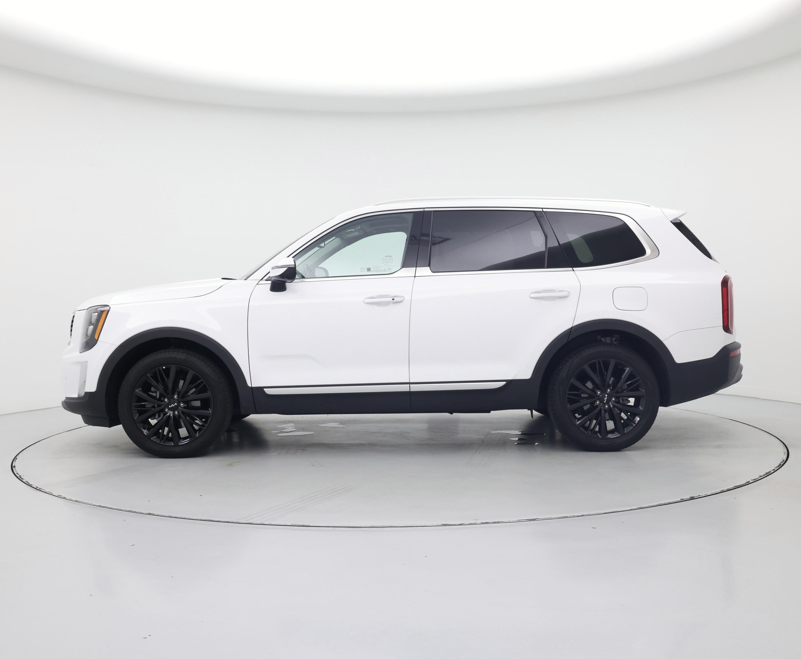 Thumbnail: 2022 Kia Telluride - 3