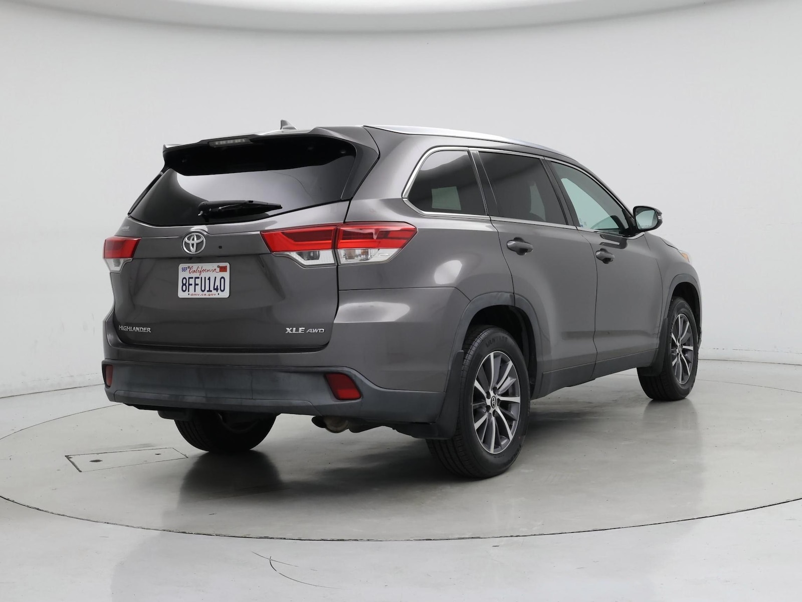 2019 Toyota Highlander XLE - Photo 9