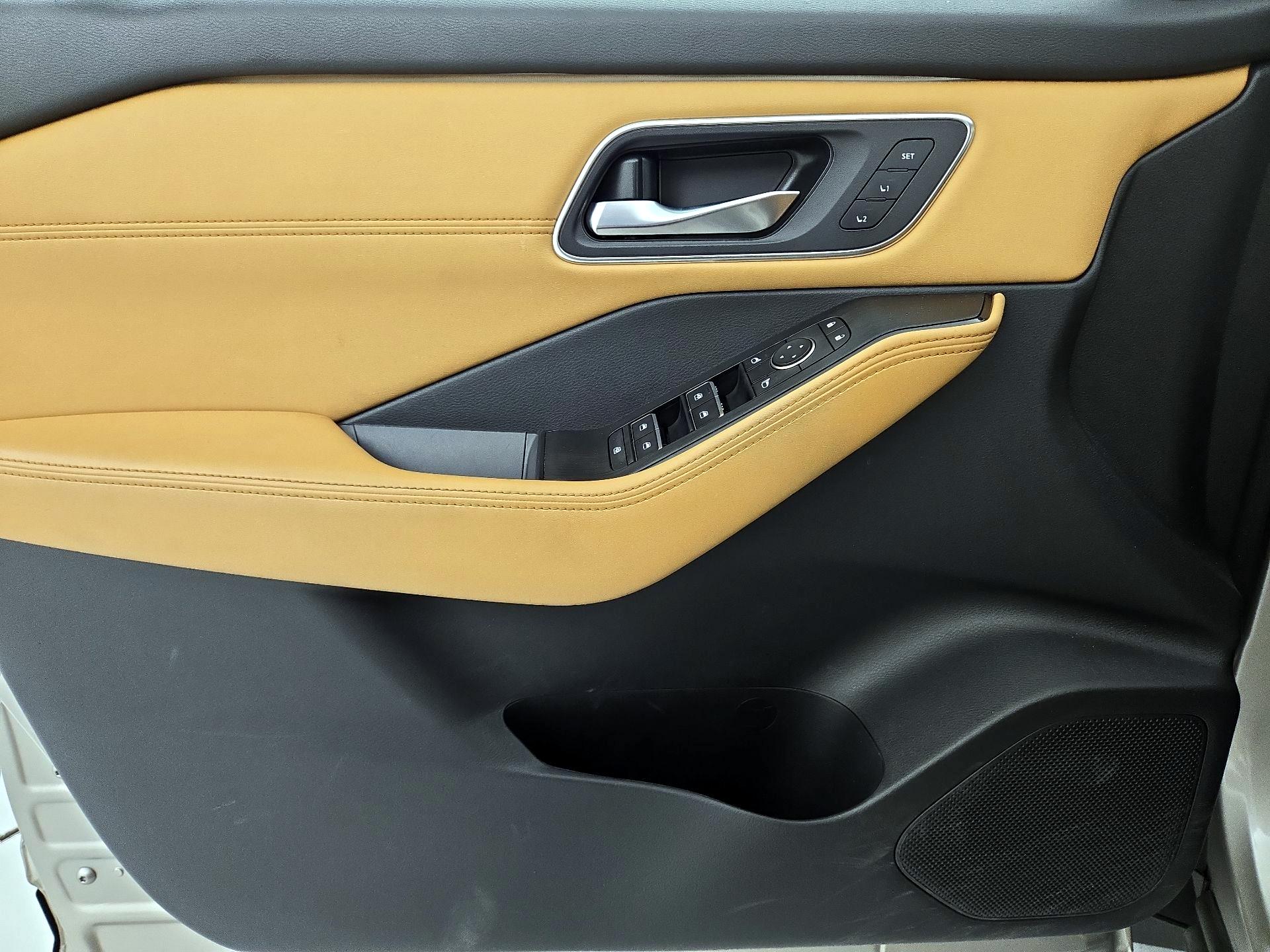 Thumbnail: 2021 Nissan Rogue - 12
