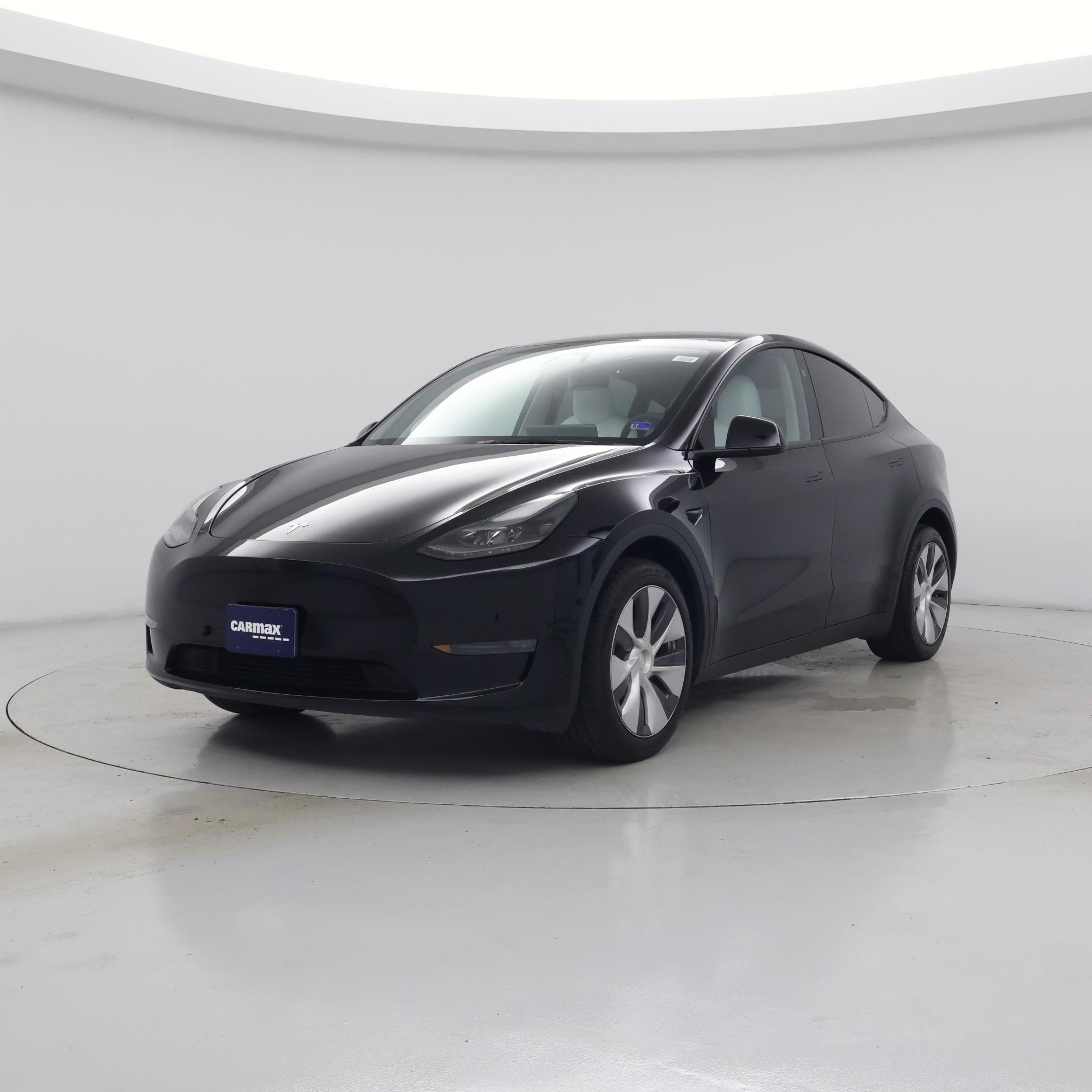 Thumbnail: 2023 Tesla Model Y - 4
