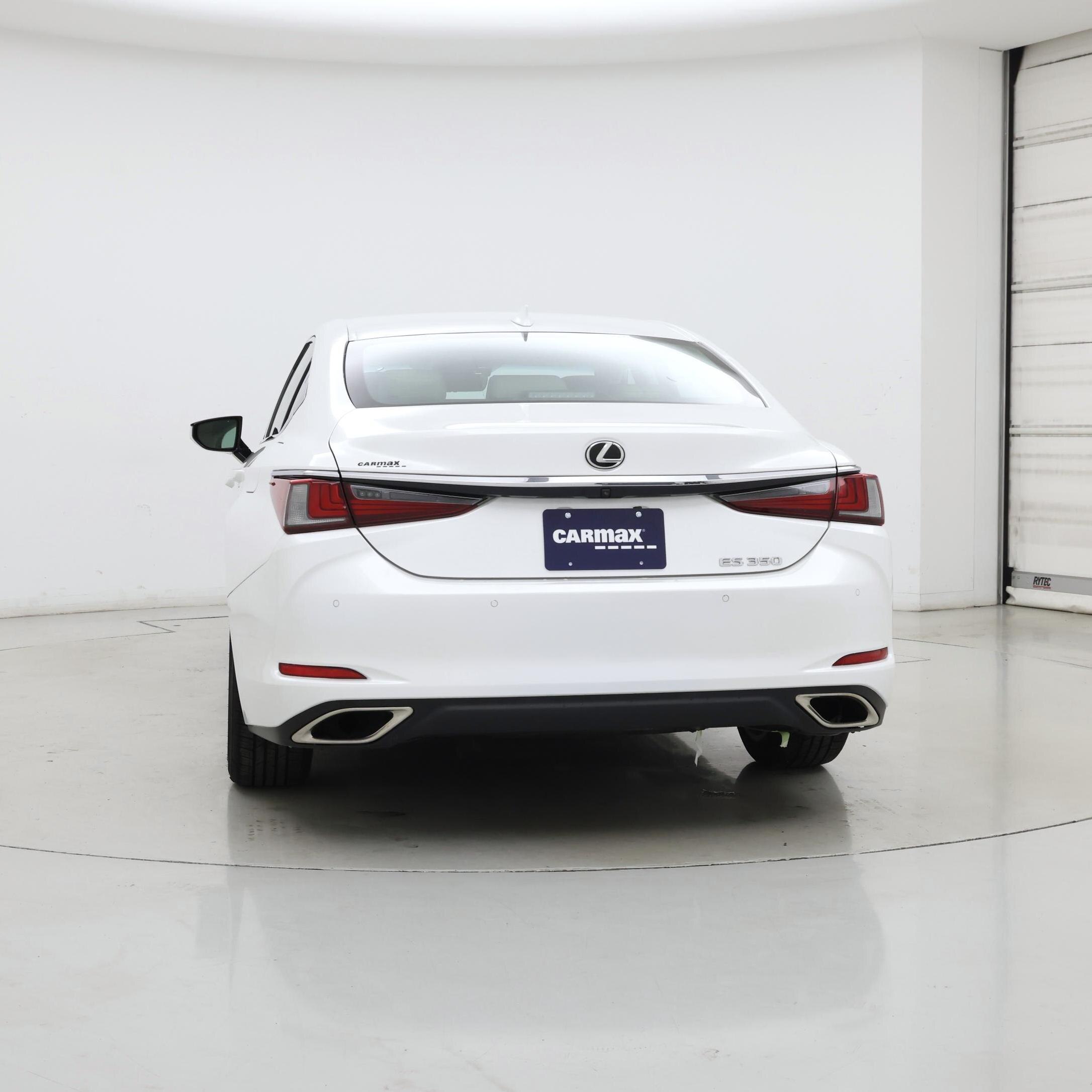 Thumbnail: 2020 Lexus ES - 6