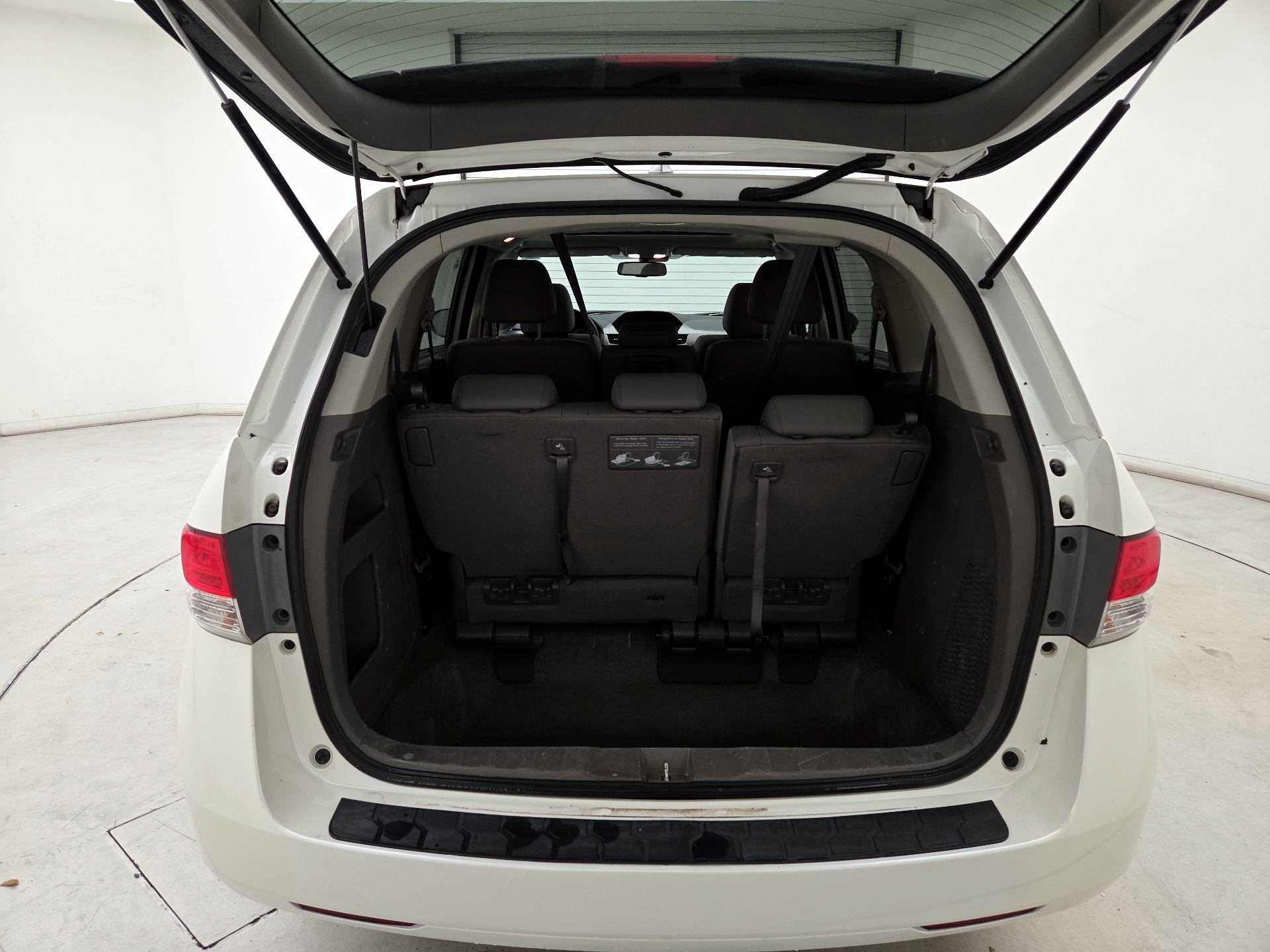 Thumbnail: 2017 Honda Odyssey - 19