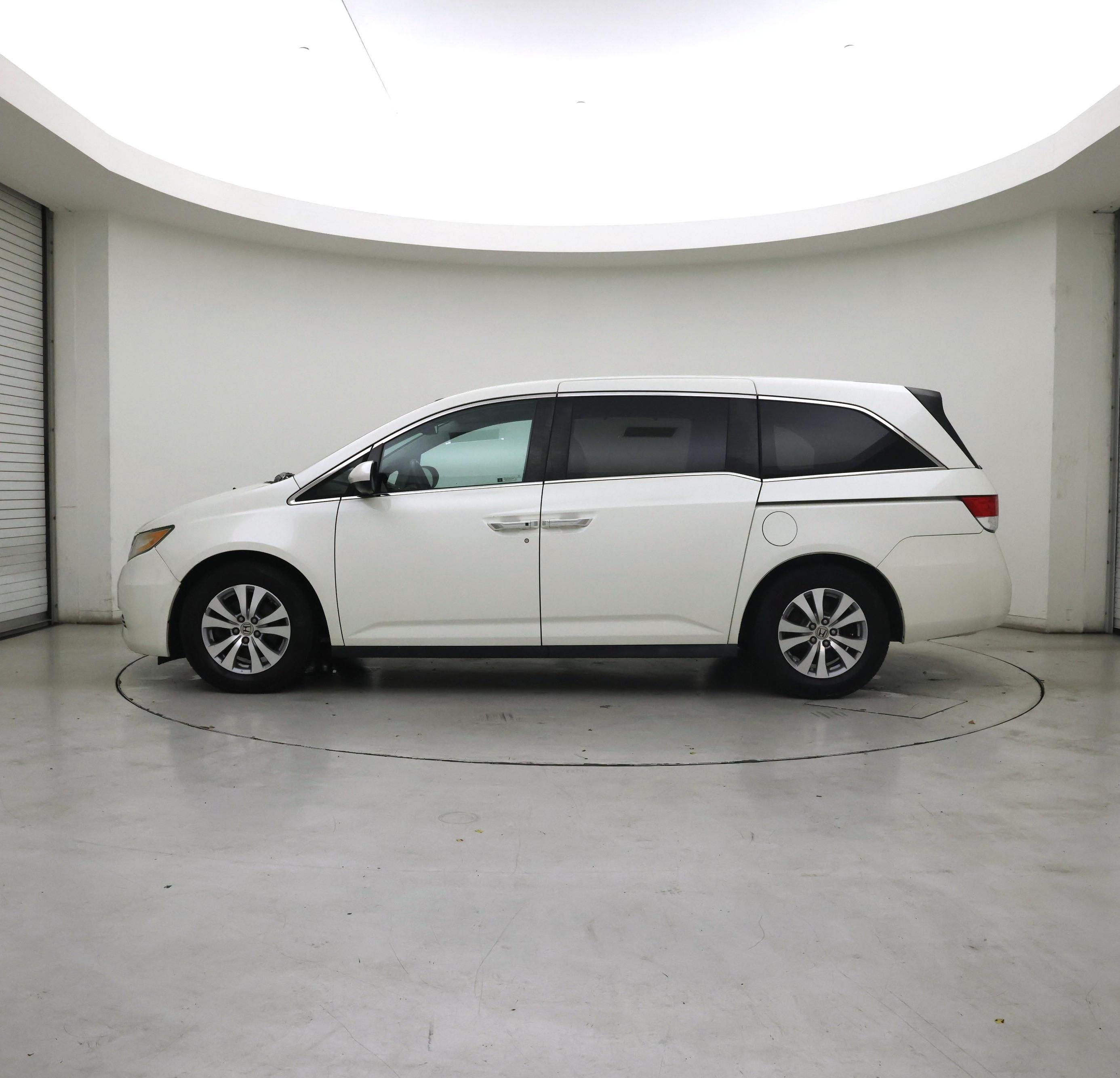 Thumbnail: 2017 Honda Odyssey - 3