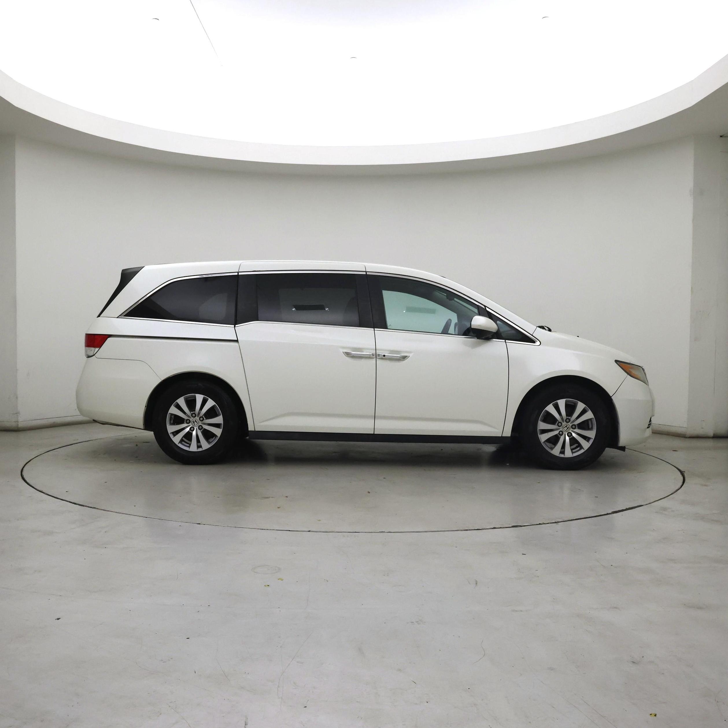 Thumbnail: 2017 Honda Odyssey - 7