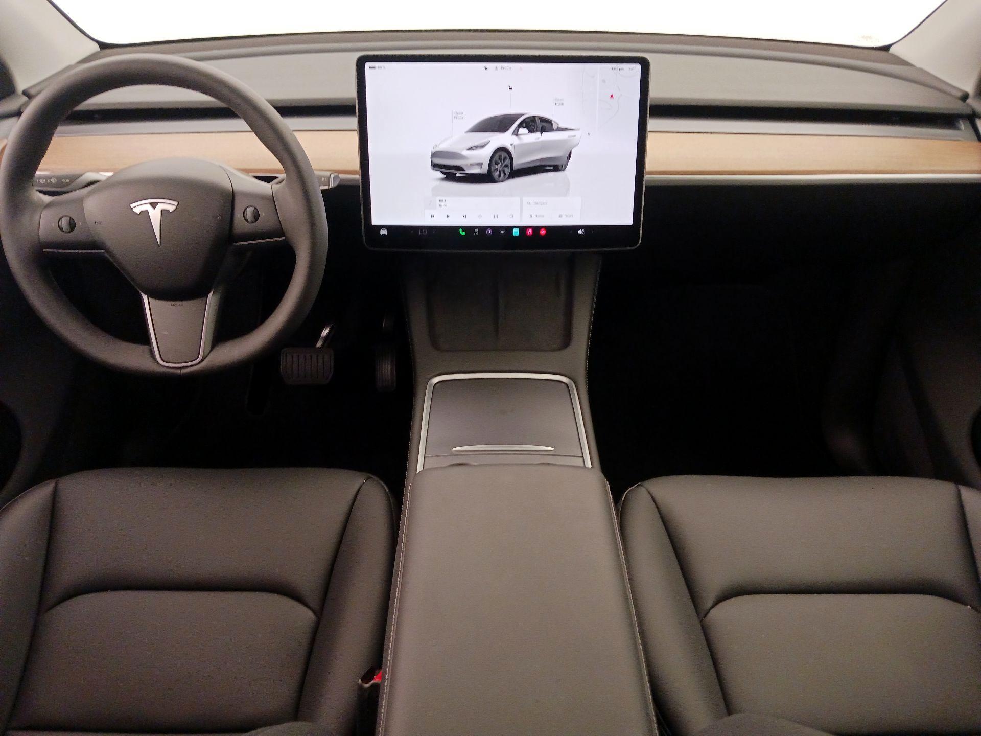 Thumbnail: 2025 Tesla Model Y - 9