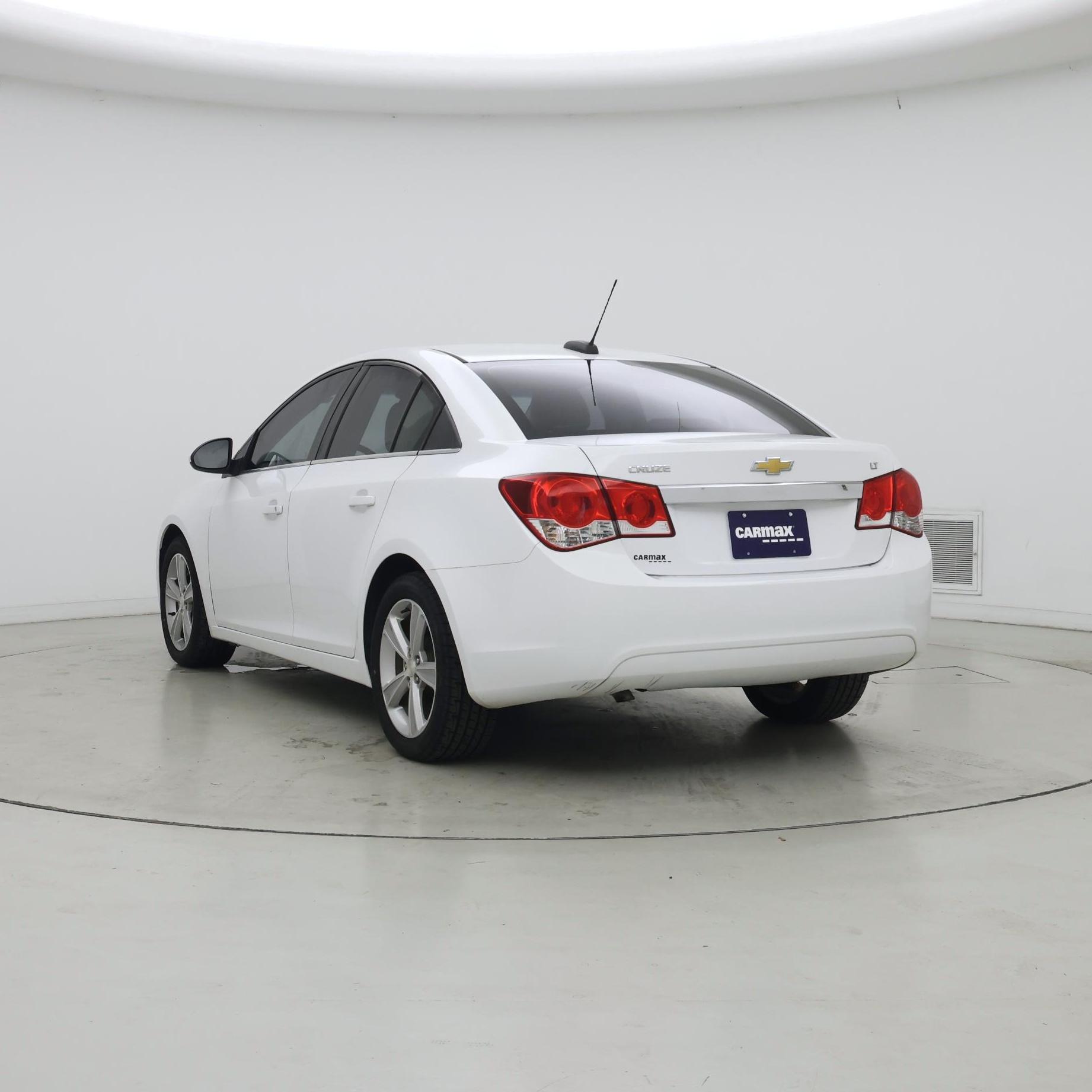 Thumbnail: 2015 Chevrolet Cruze - 2
