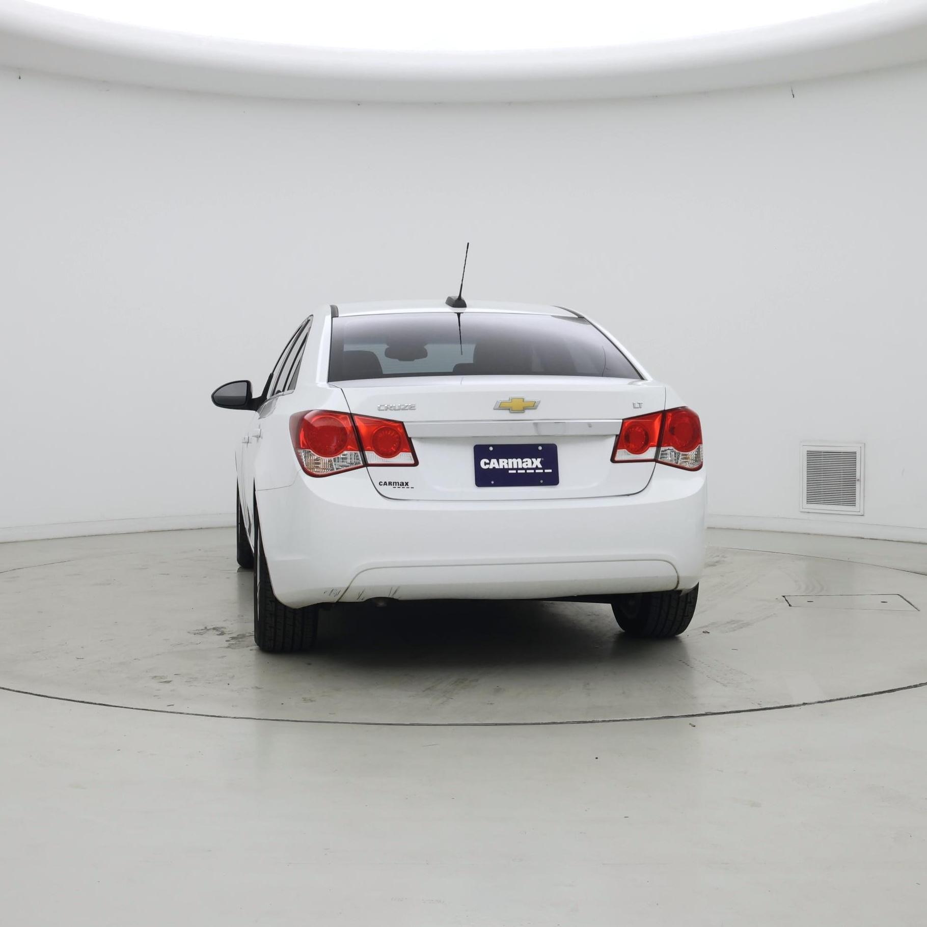 Thumbnail: 2015 Chevrolet Cruze - 6