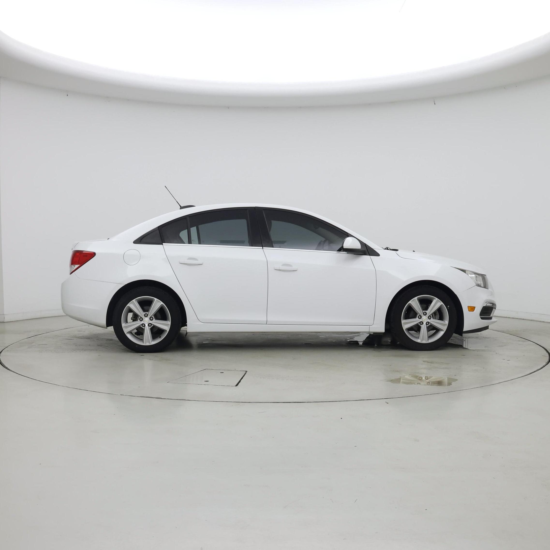 Thumbnail: 2015 Chevrolet Cruze - 7