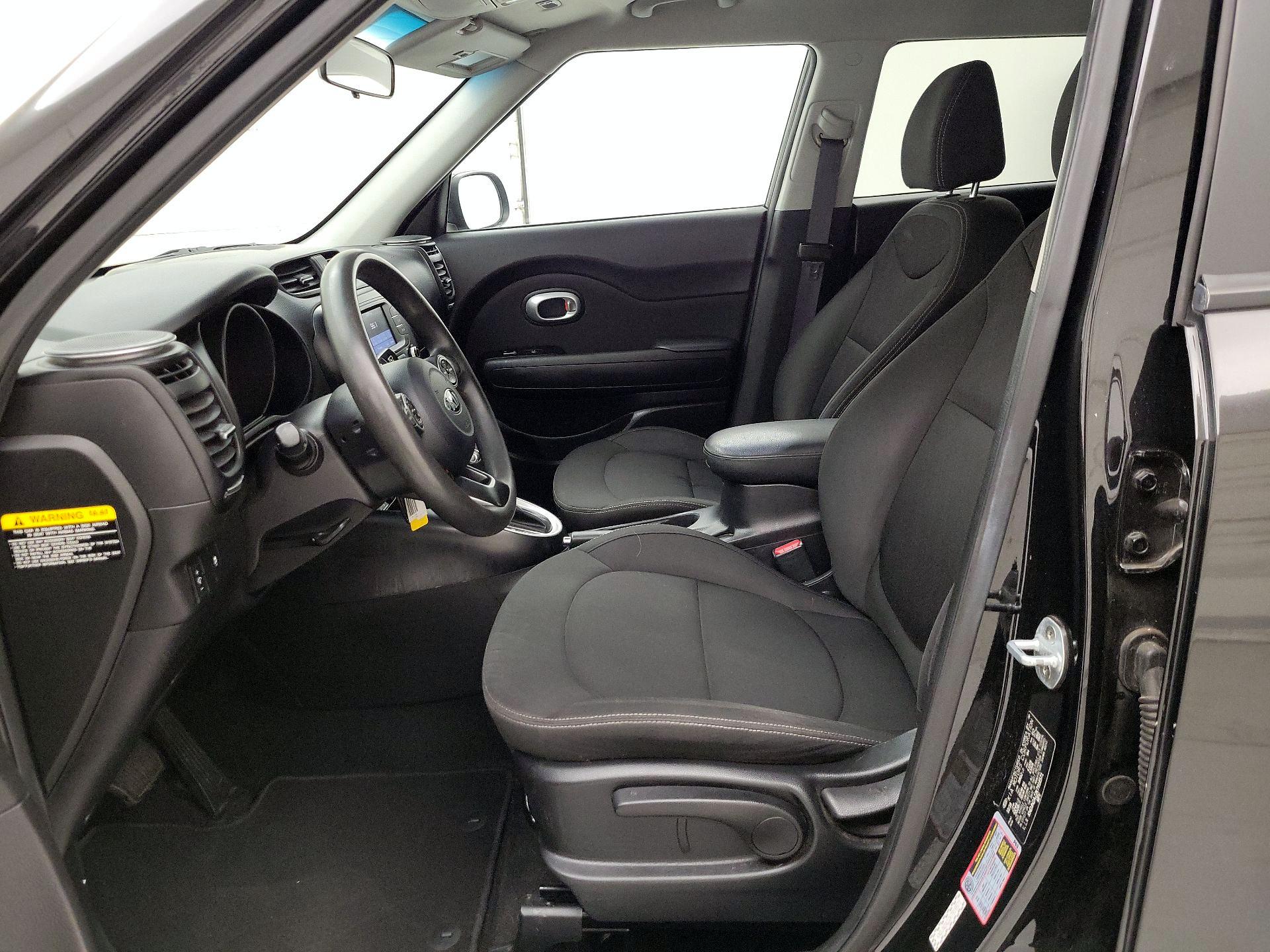 Thumbnail: 2019 Kia Soul - 11