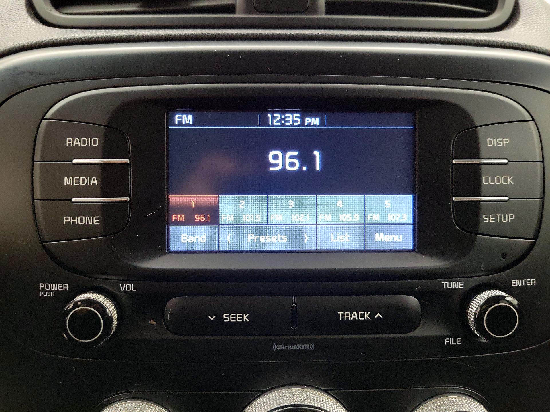 Thumbnail: 2019 Kia Soul - 15