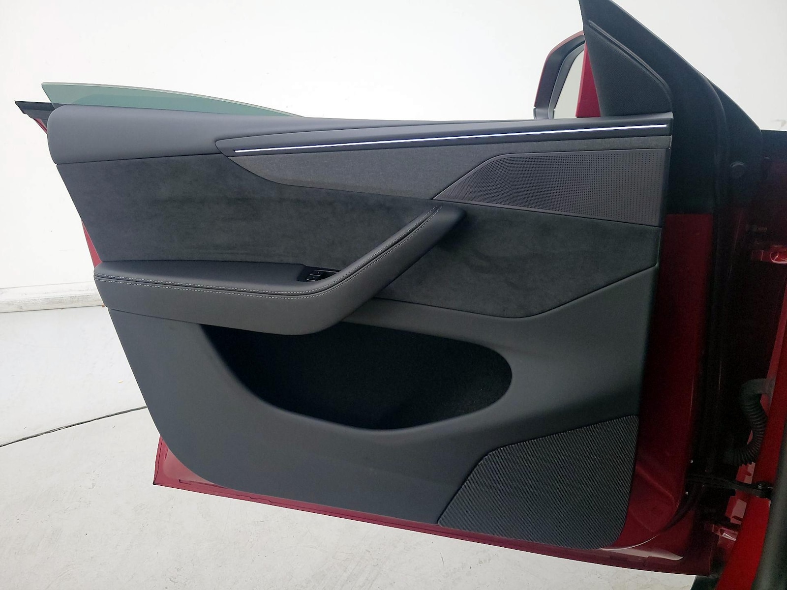2026 Tesla Model Y Long Range - Photo 13