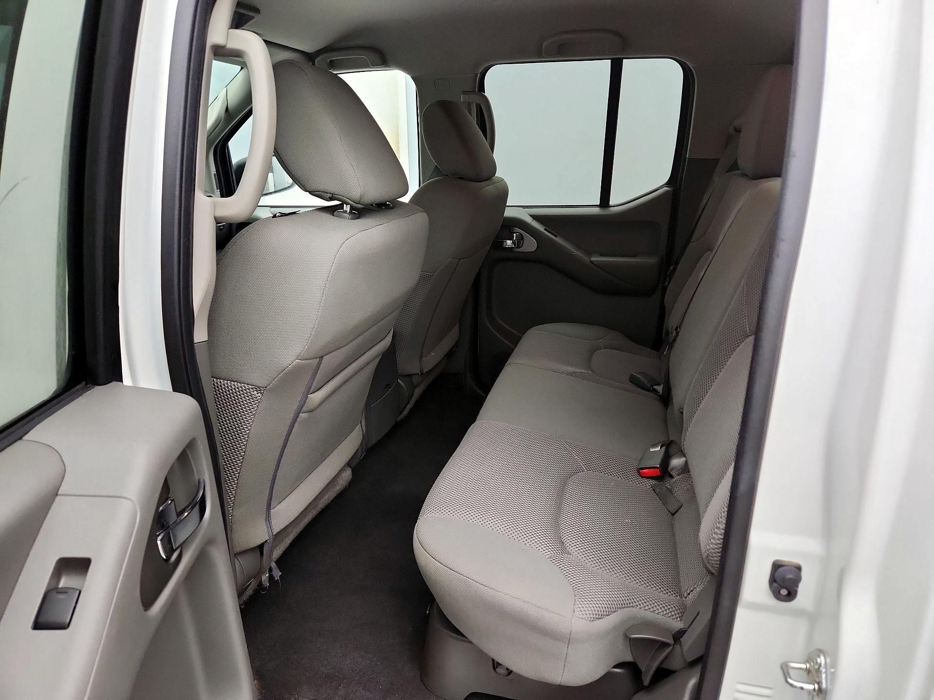 Thumbnail: 2020 Nissan Frontier - 19