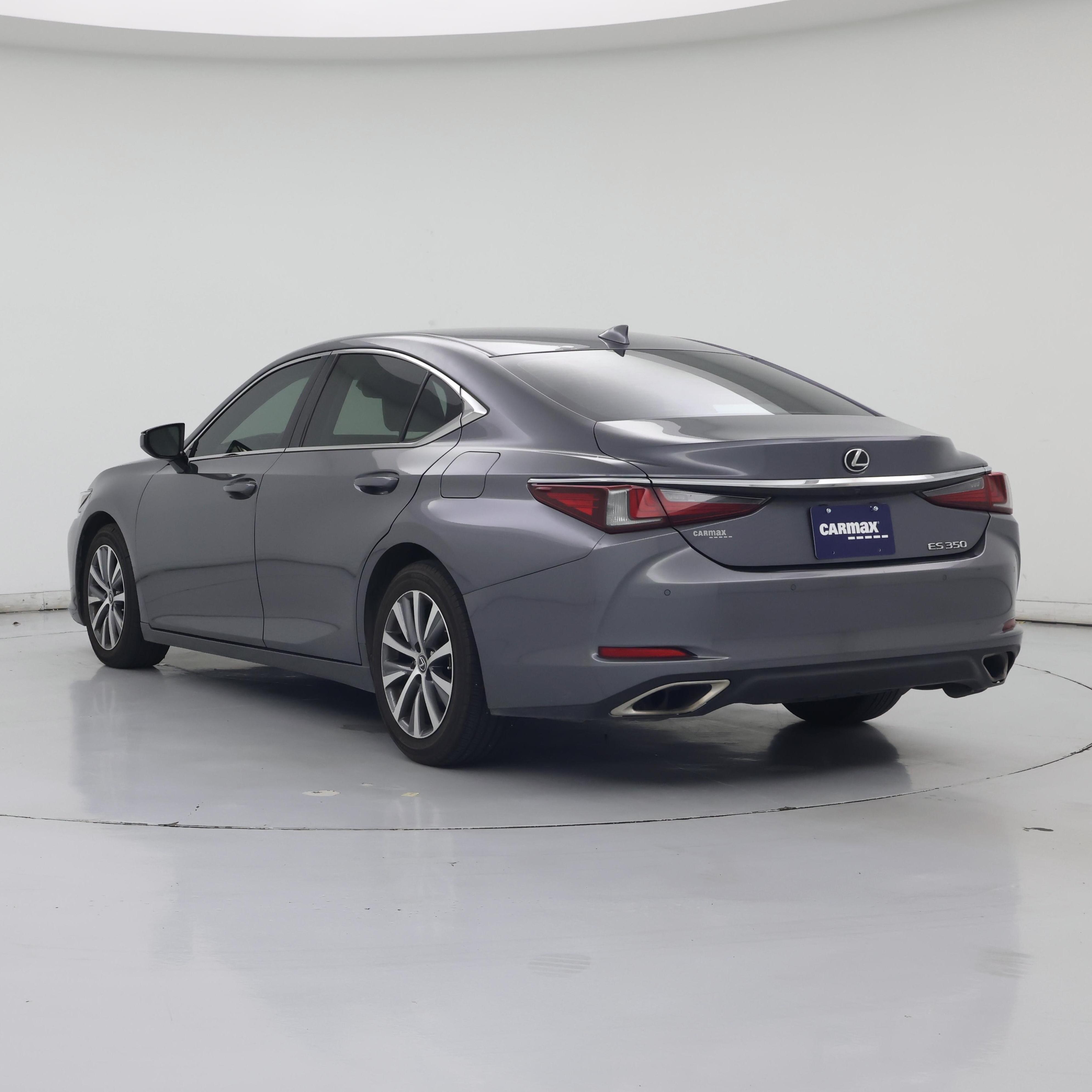 Thumbnail: 2020 Lexus ES - 2