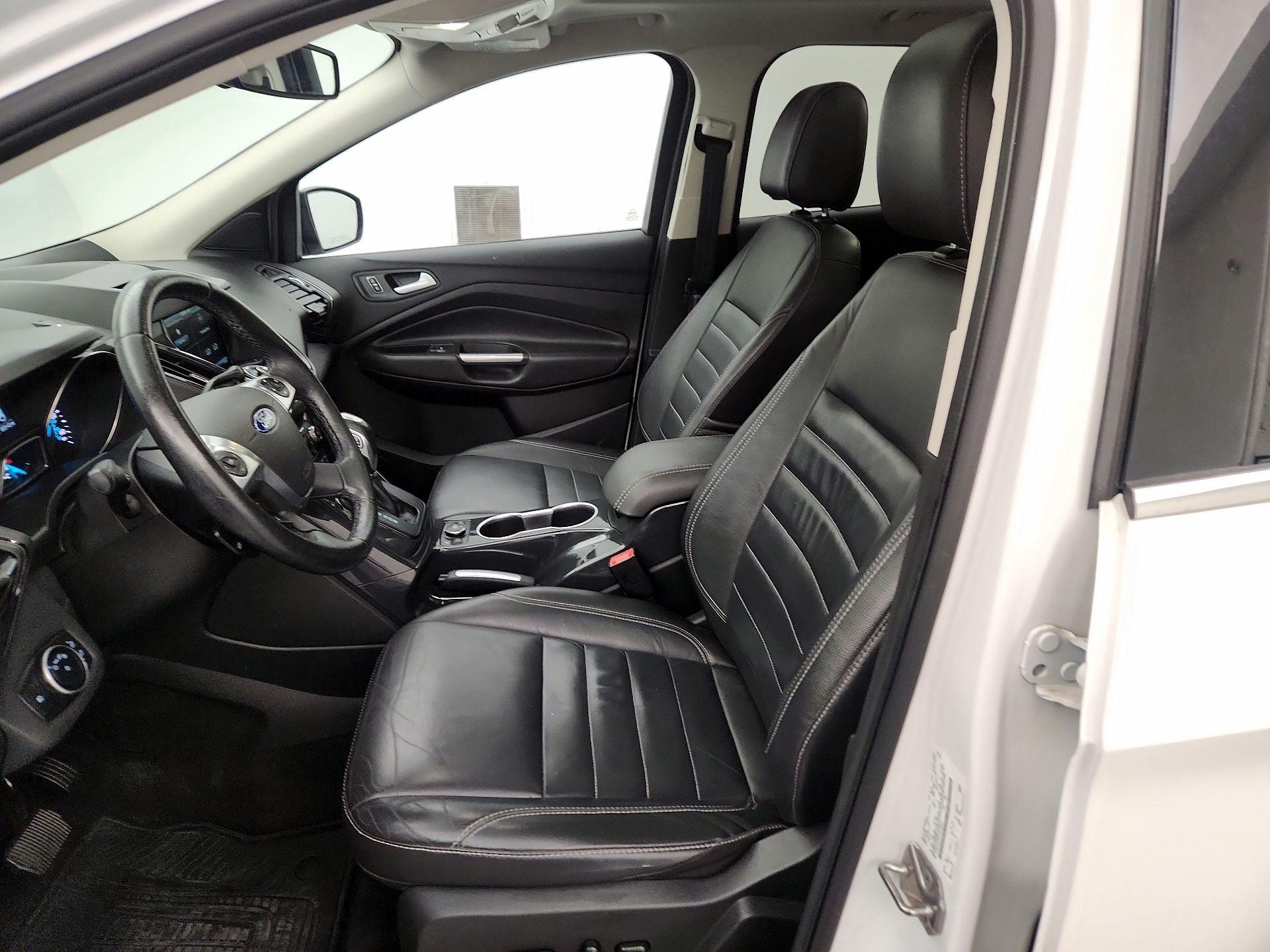 Thumbnail: 2015 Ford Escape - 11