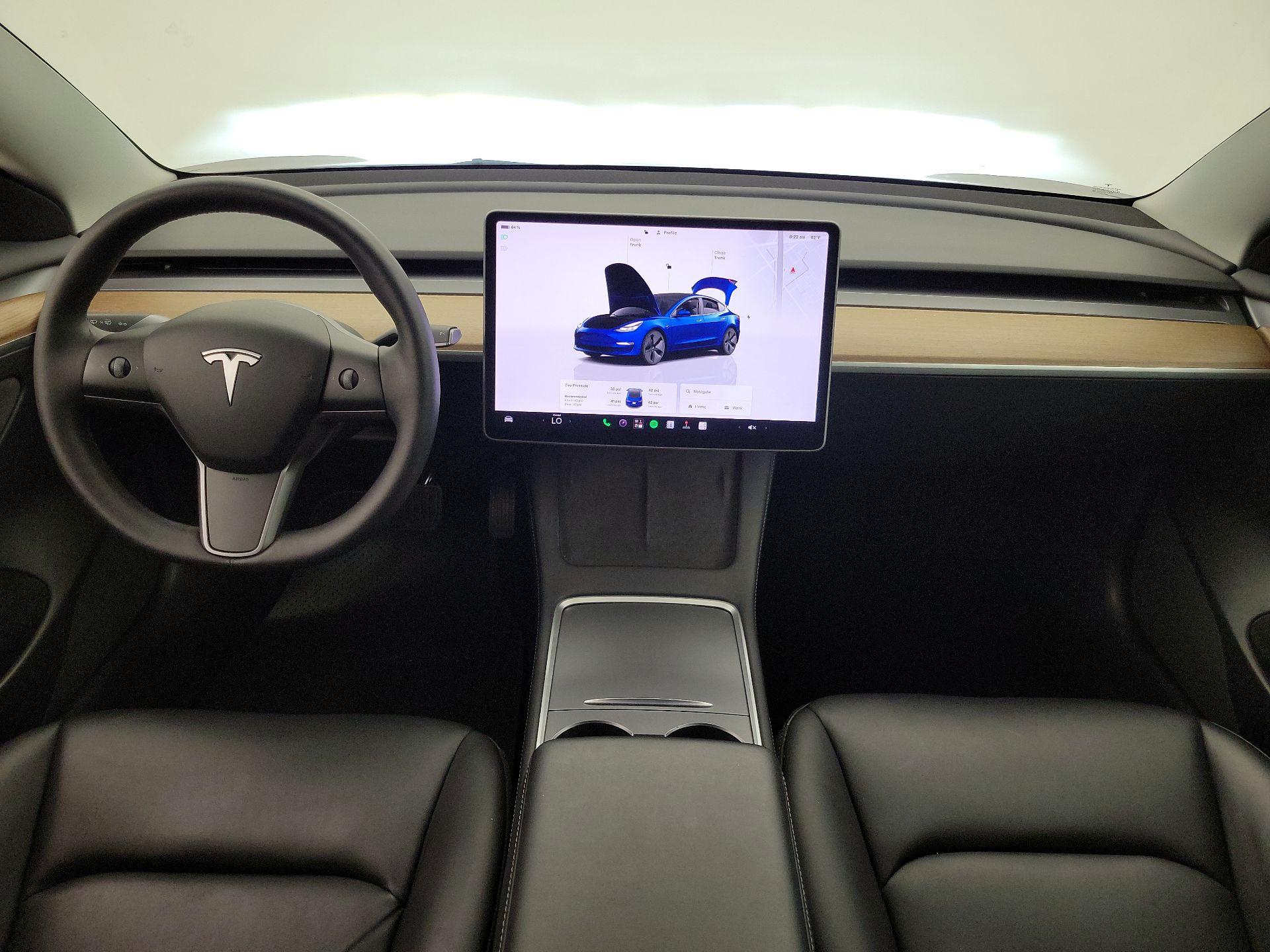 Thumbnail: 2022 Tesla Model 3 - 9