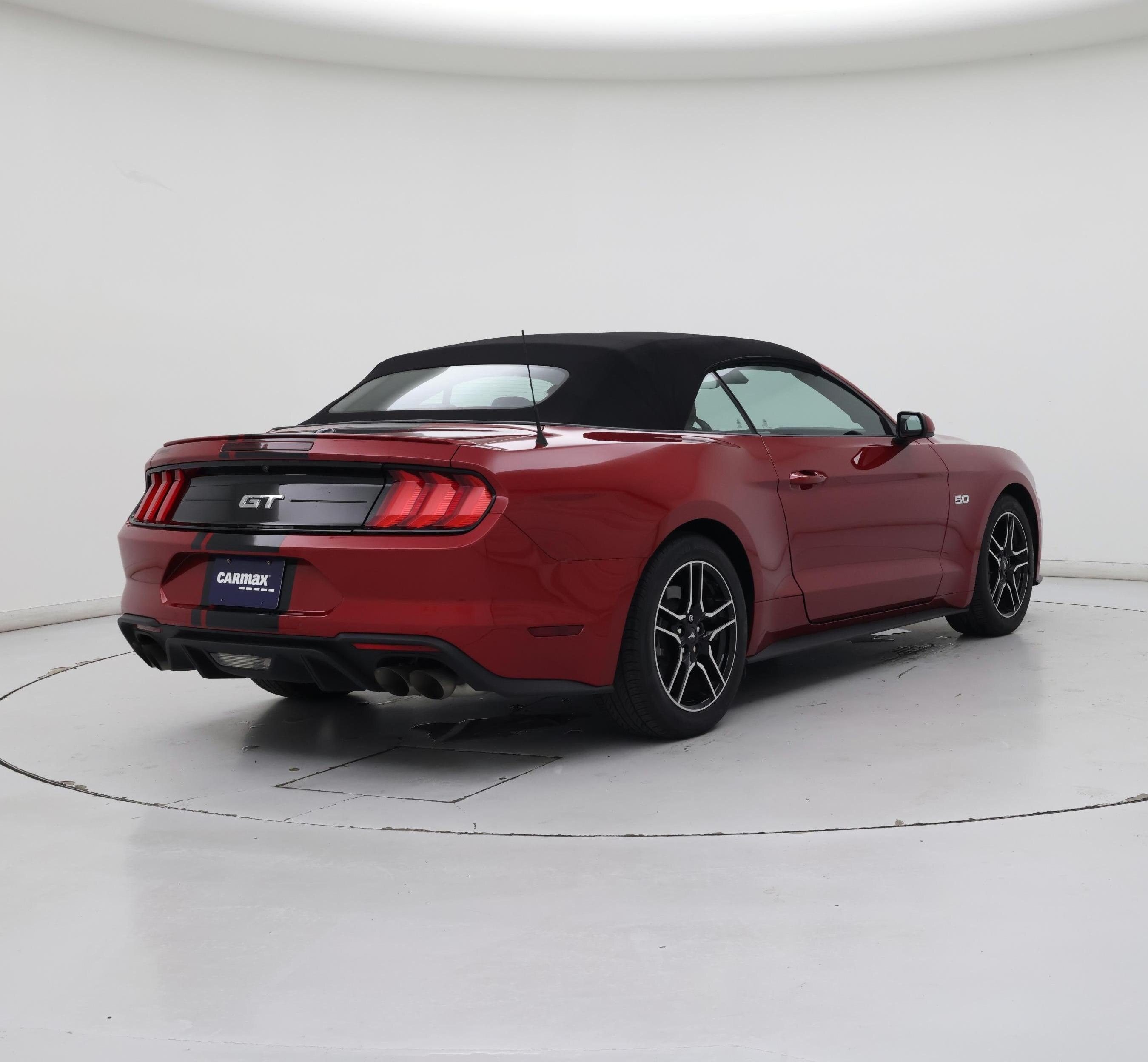 Thumbnail: 2022 Ford Mustang - 8