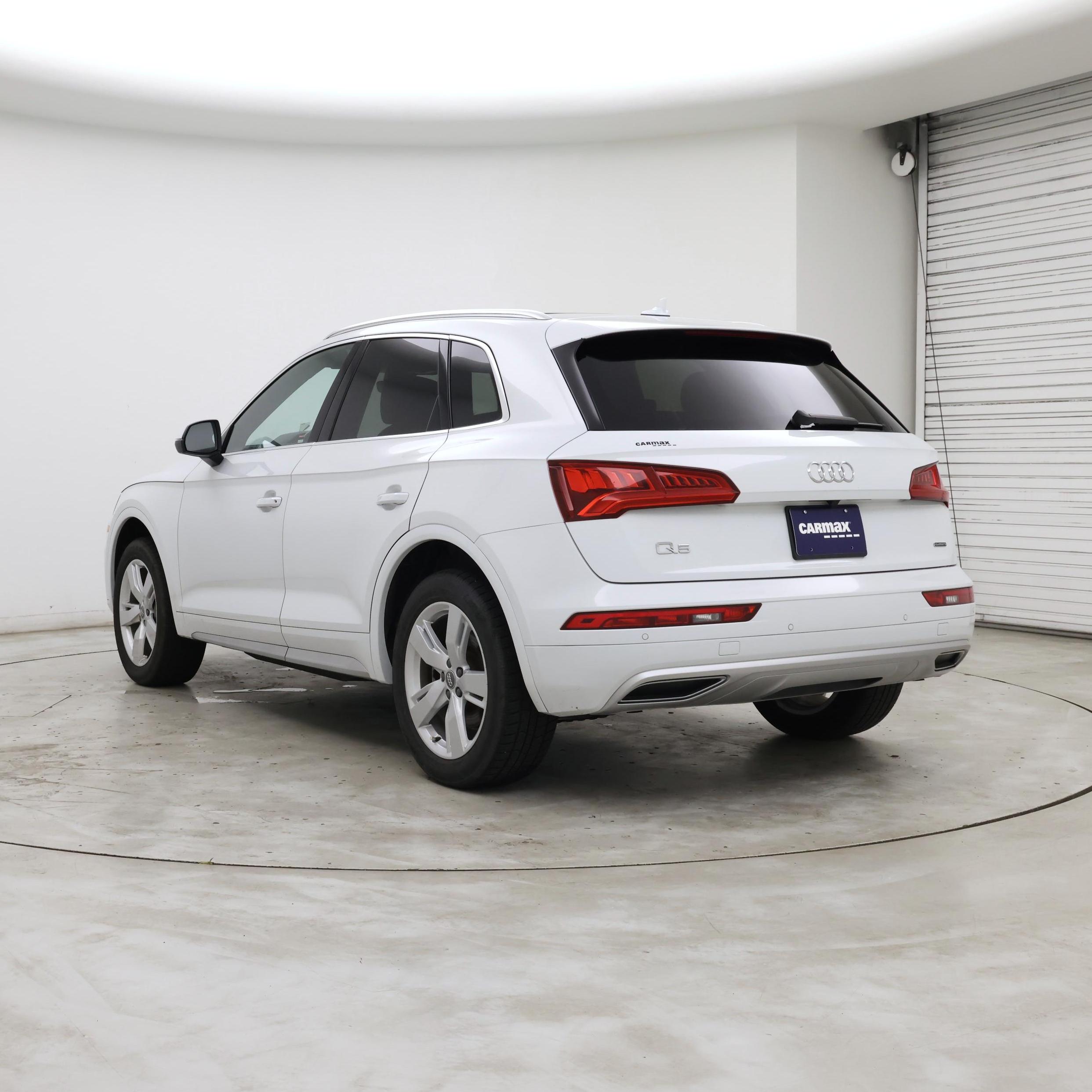 Thumbnail: 2019 Audi Q5 - 2