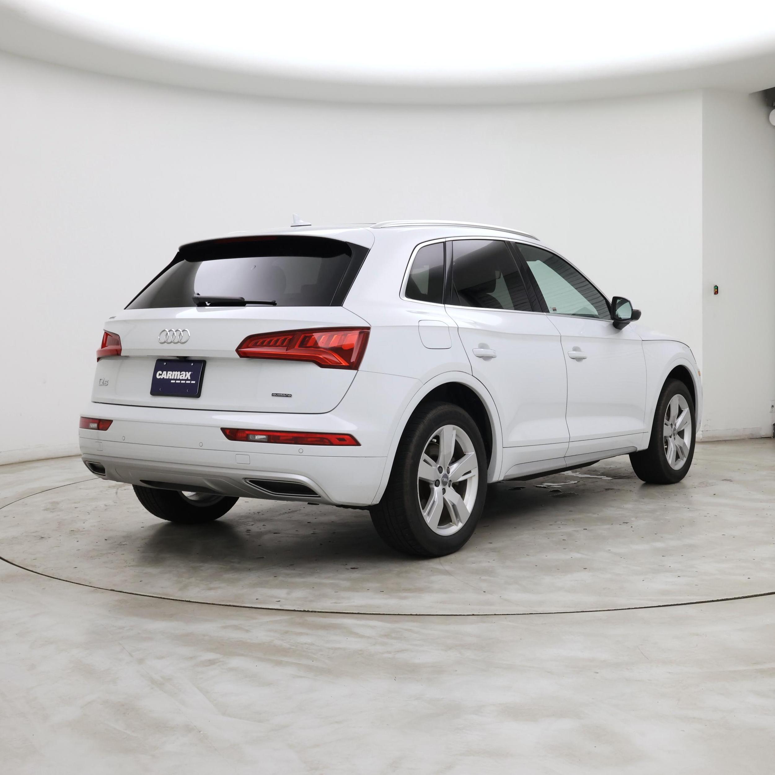 Thumbnail: 2019 Audi Q5 - 8
