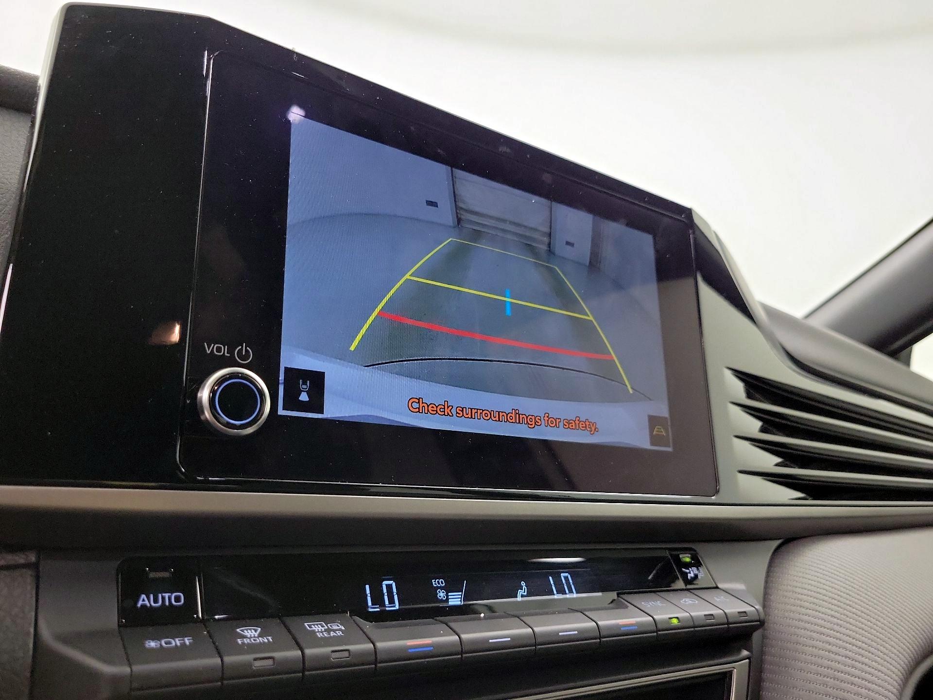 Thumbnail: 2025 Toyota Camry - 14