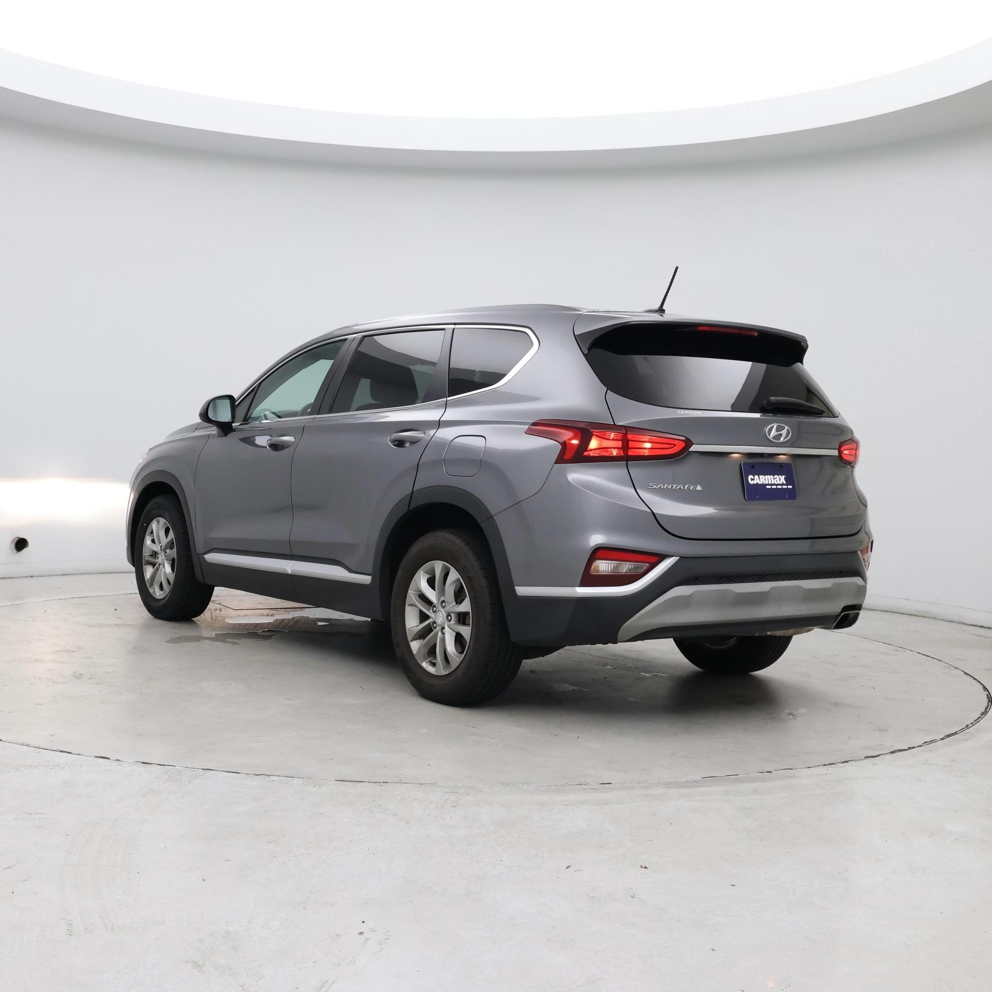 Thumbnail: 2019 Hyundai Santa Fe - 2