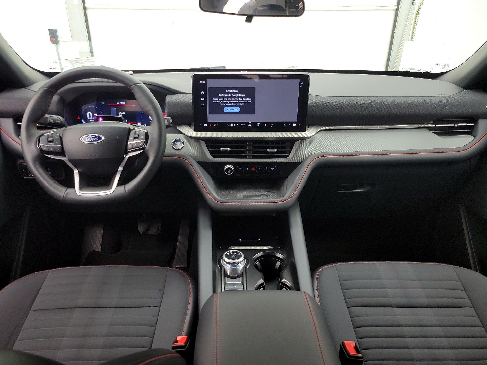 Thumbnail: 2025 Ford Explorer - 9
