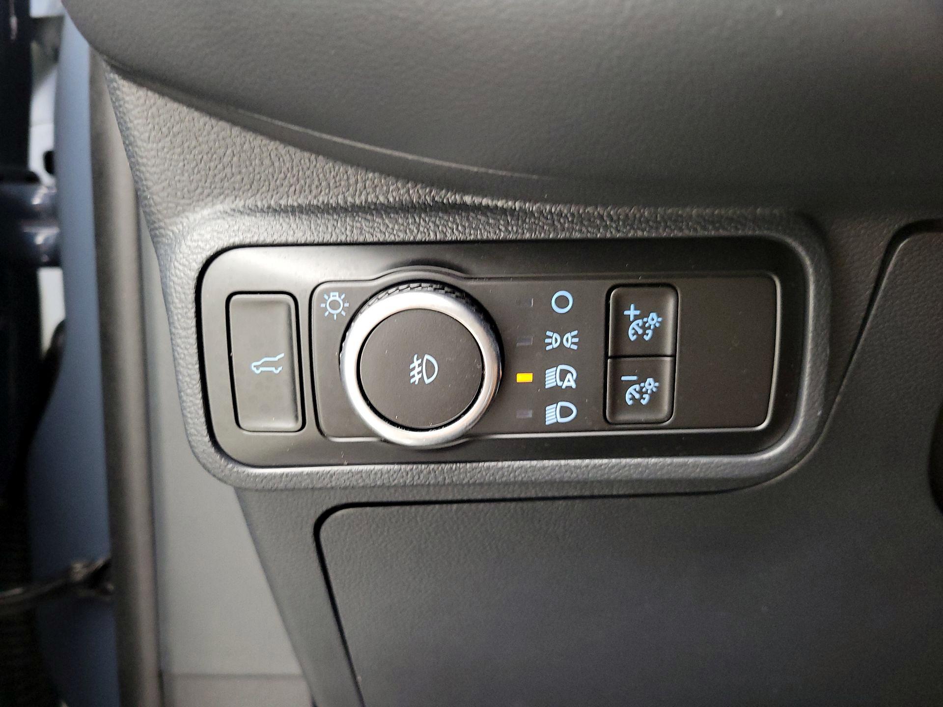 Thumbnail: 2025 Ford Explorer - 13