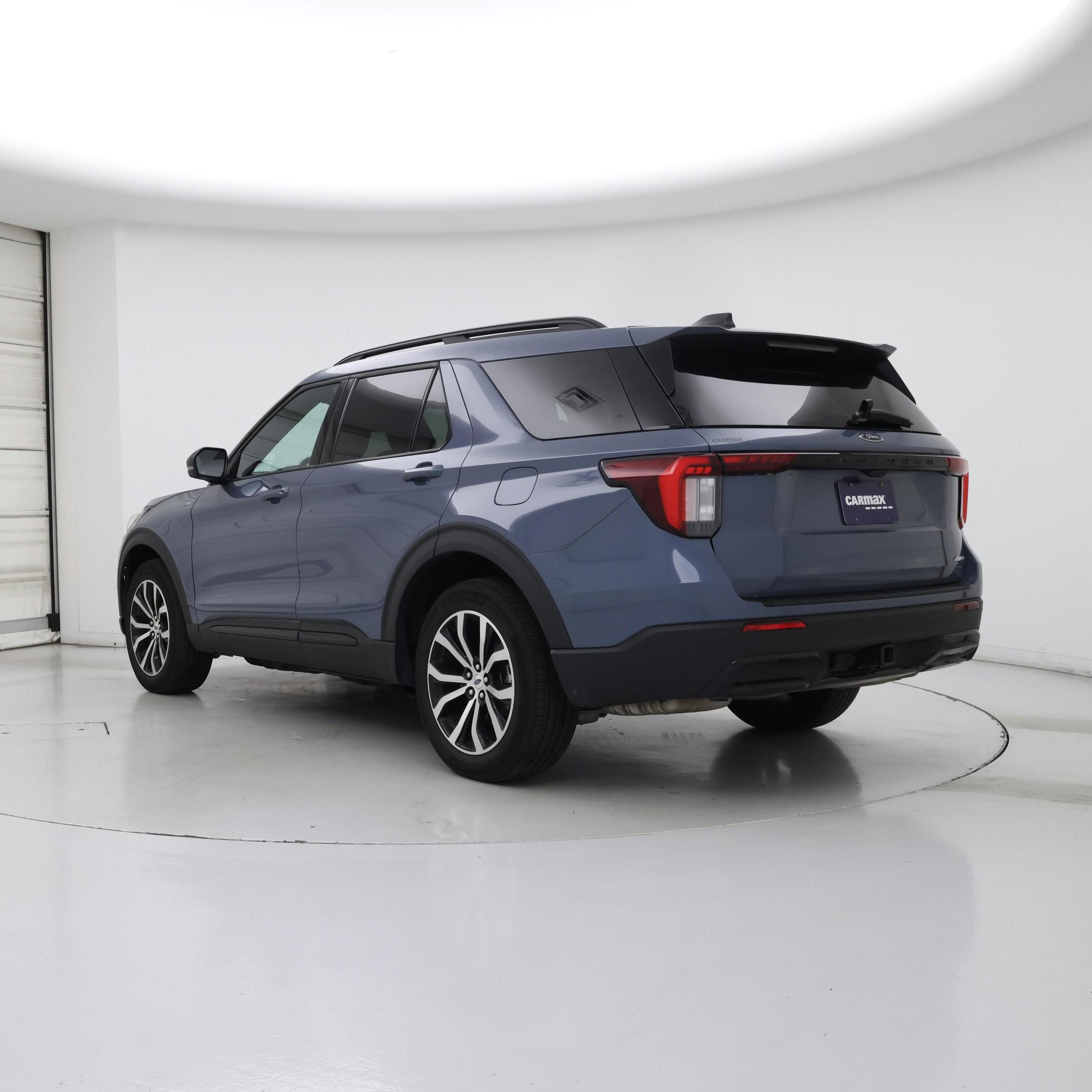 Thumbnail: 2025 Ford Explorer - 2
