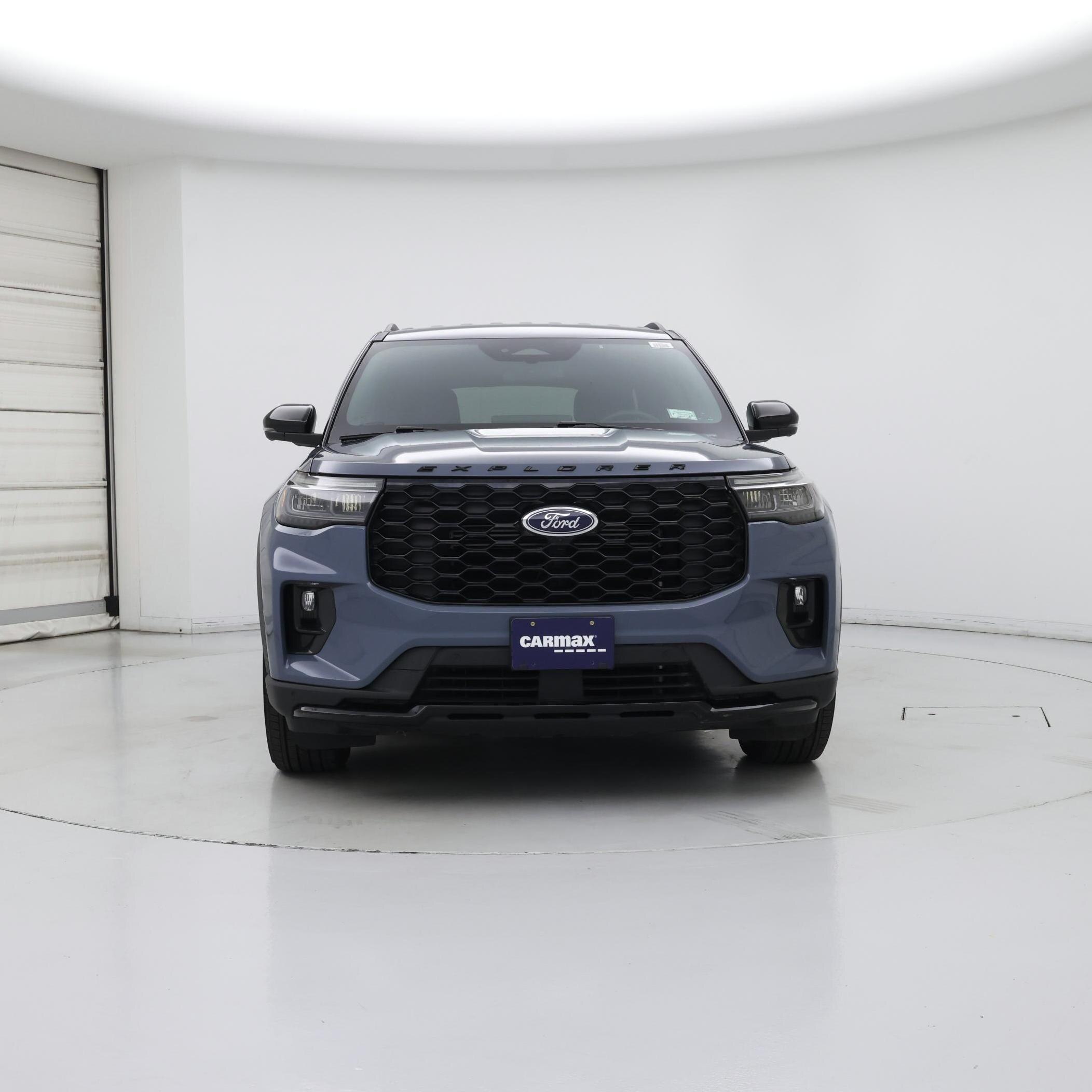 Thumbnail: 2025 Ford Explorer - 5