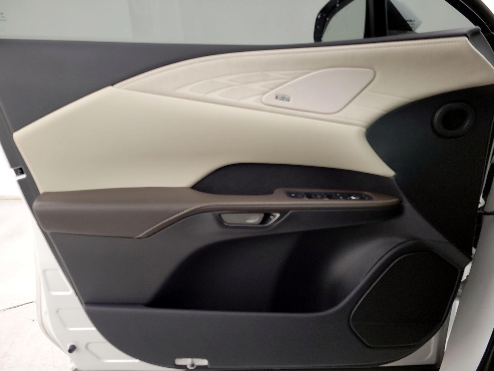 2023 Lexus RX 350 - Photo 13