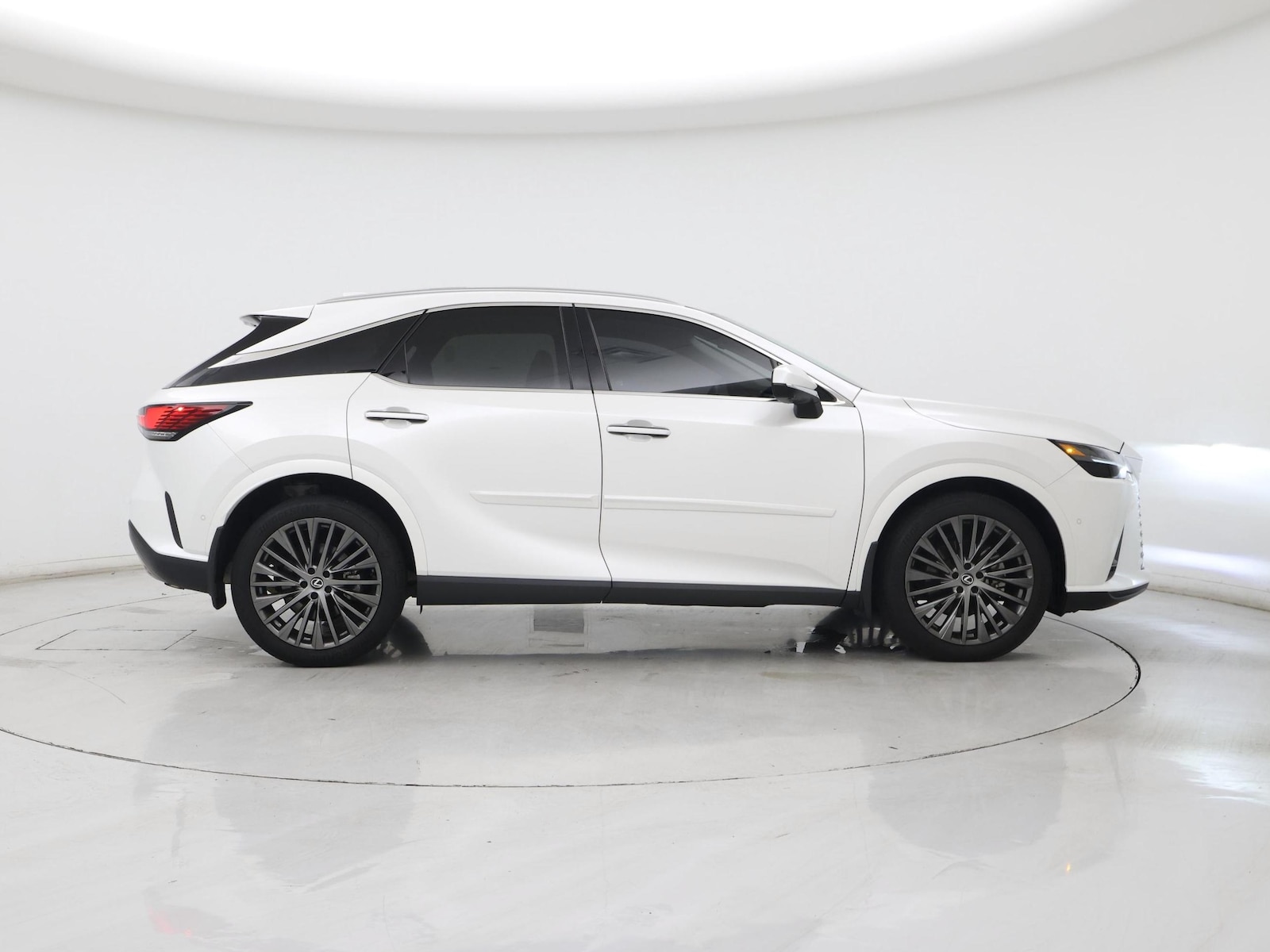 2023 Lexus RX 350 - Photo 8