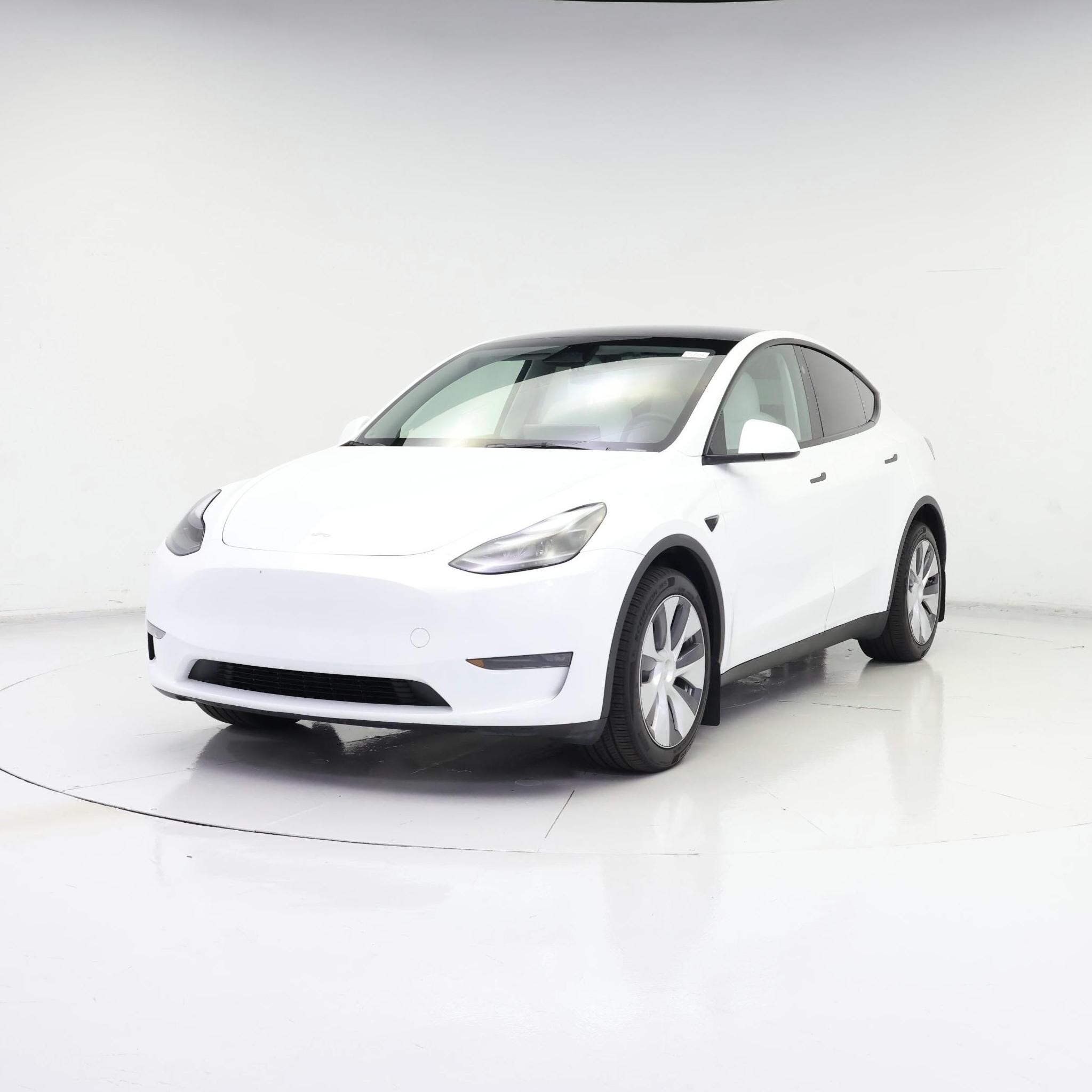 Thumbnail: 2023 Tesla Model Y - 4