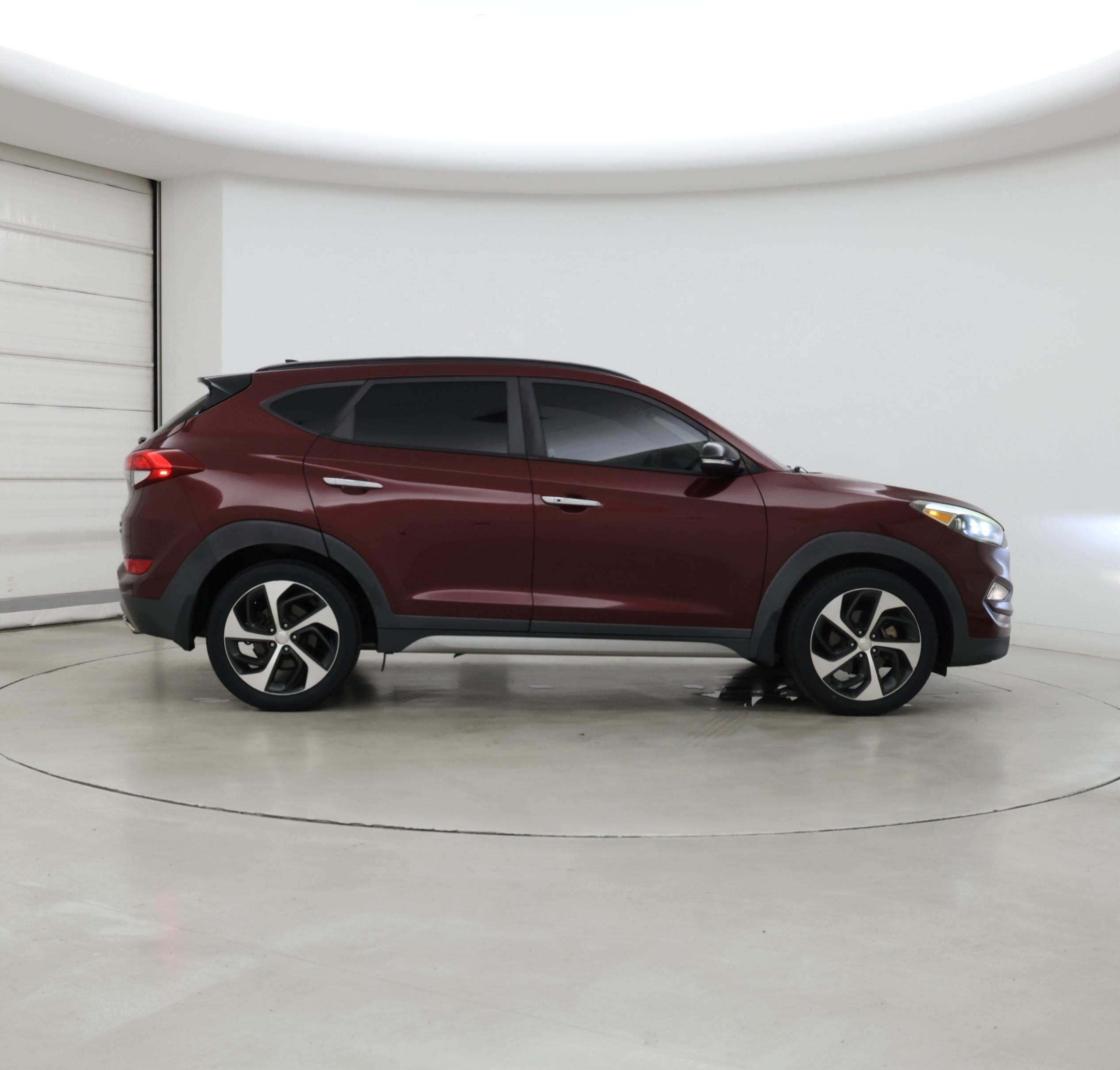 Thumbnail: 2017 Hyundai Tucson - 7