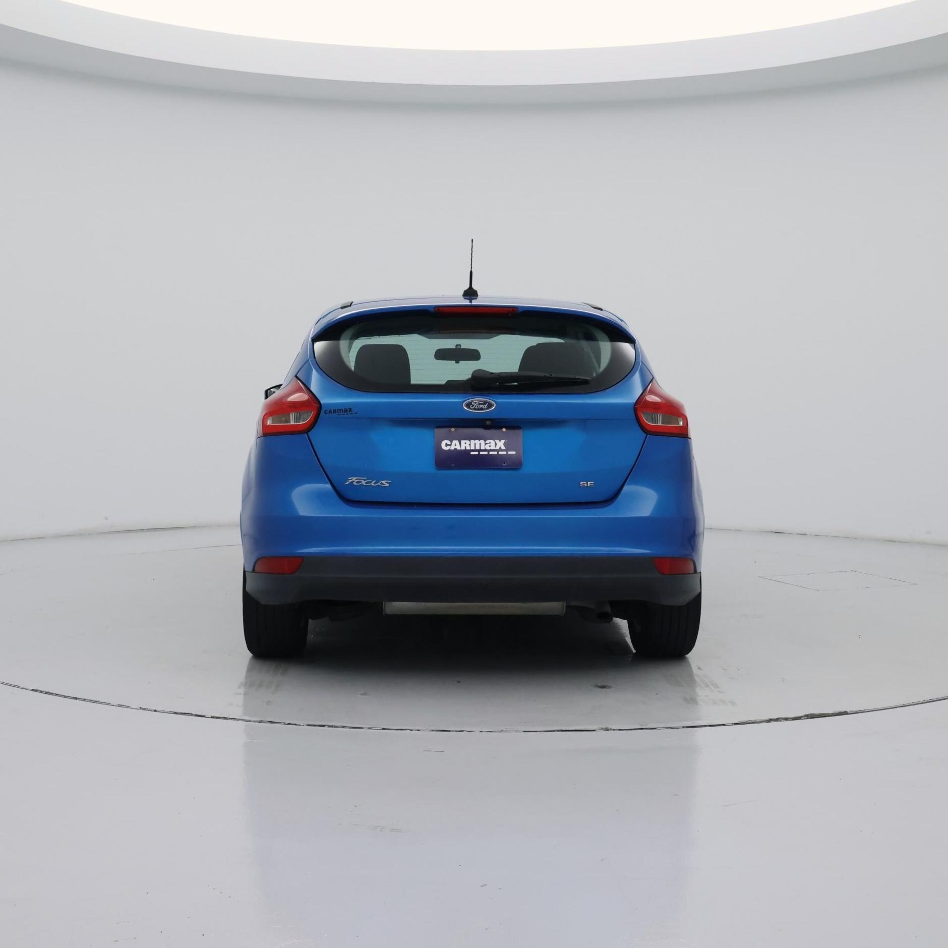 Thumbnail: 2017 Ford Focus - 6