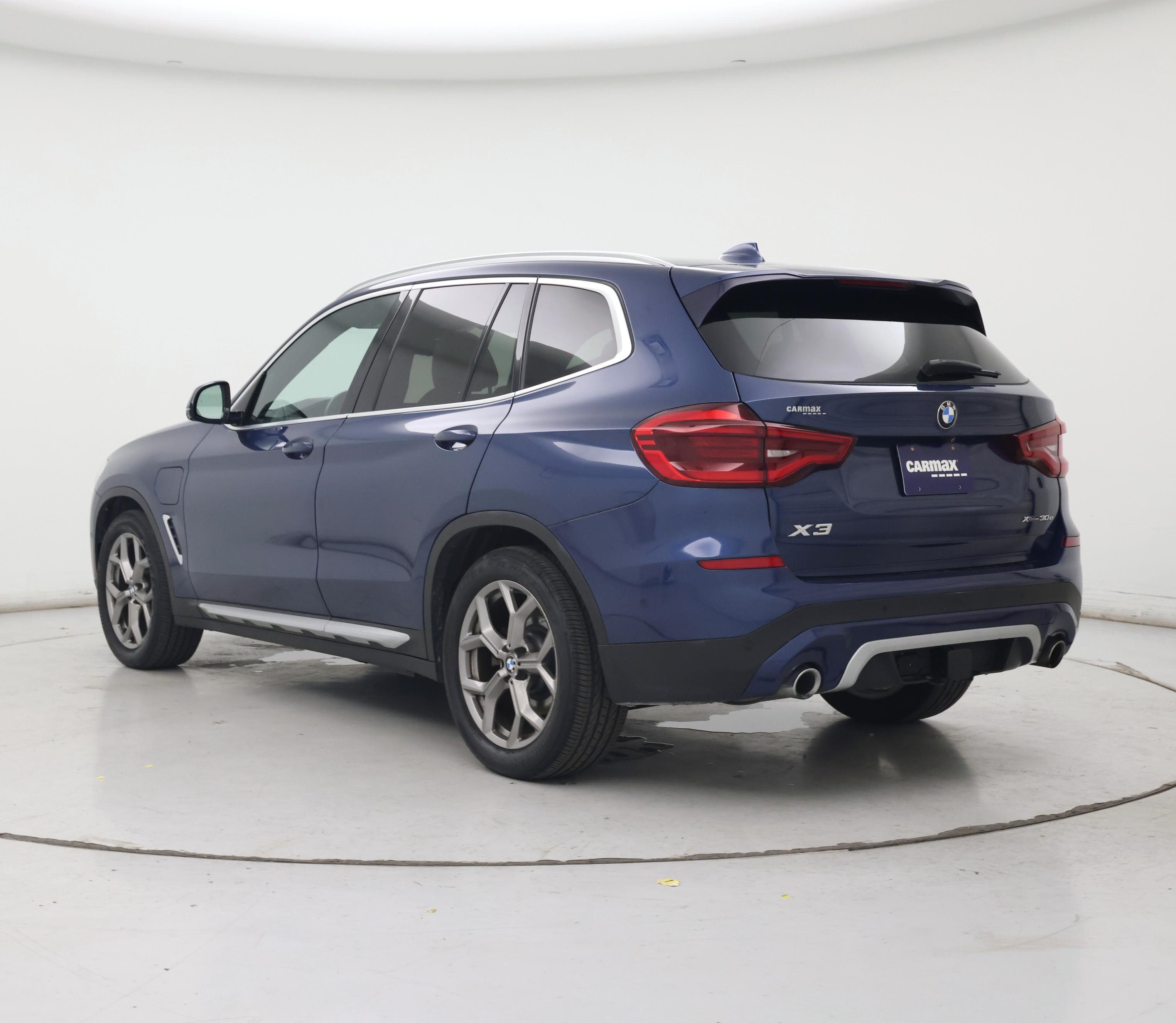 Thumbnail: 2021 BMW X3 - 2