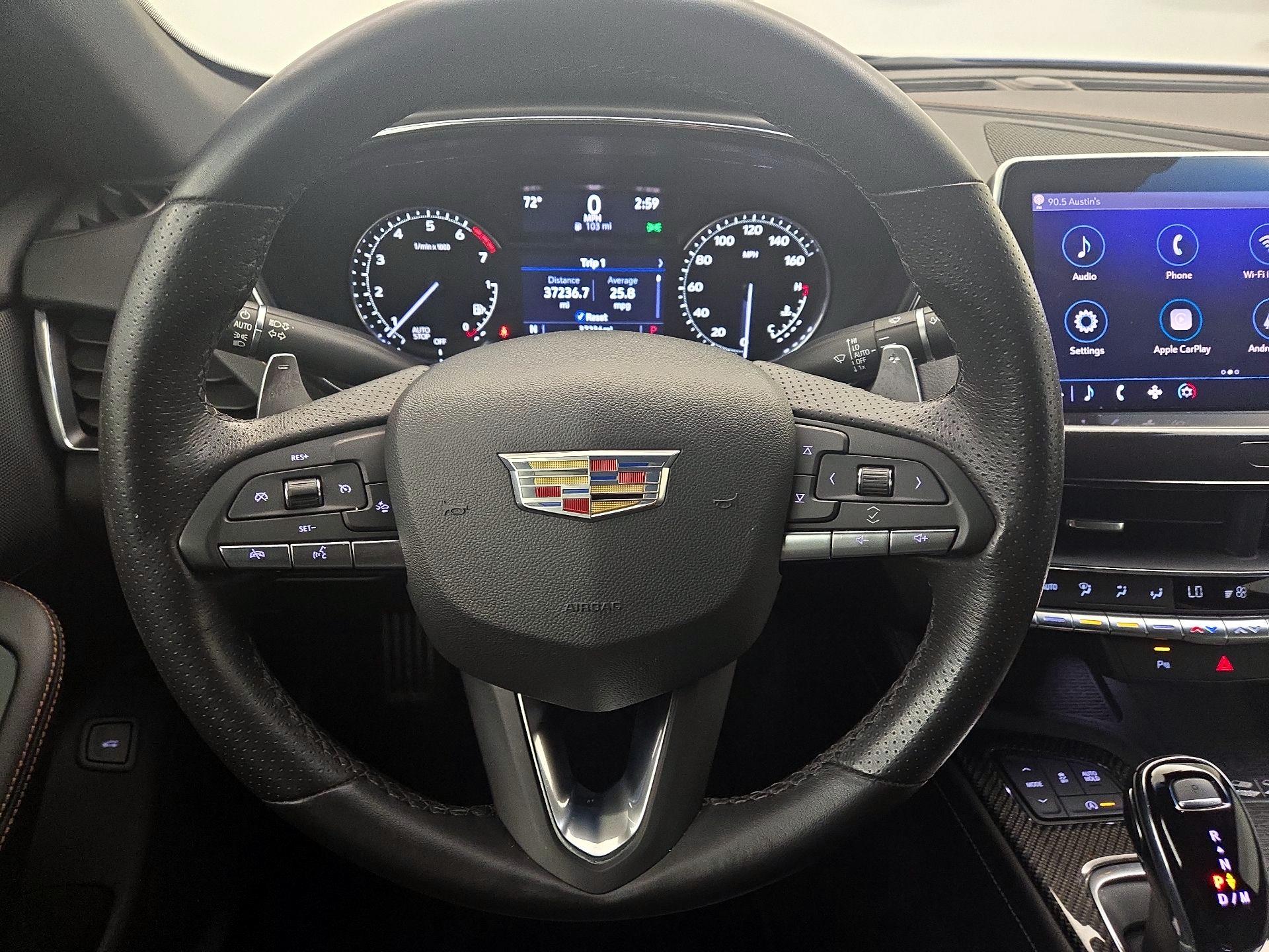 Thumbnail: 2023 Cadillac CT5 - 10
