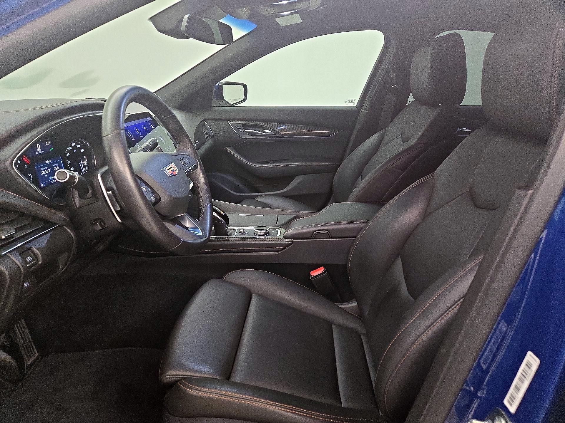 Thumbnail: 2023 Cadillac CT5 - 11