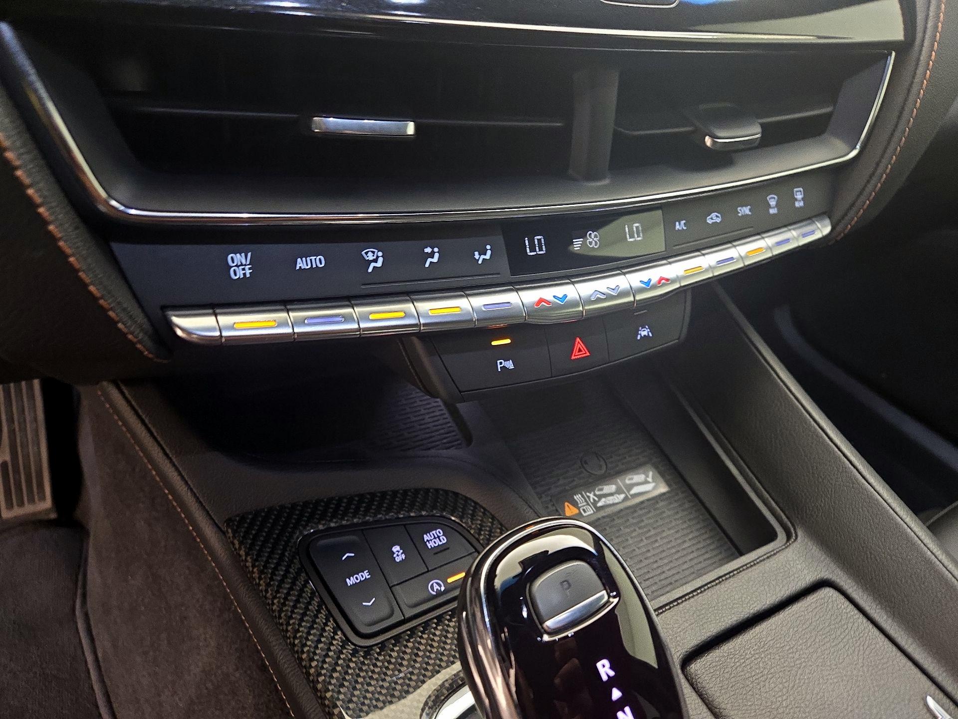 Thumbnail: 2023 Cadillac CT5 - 16