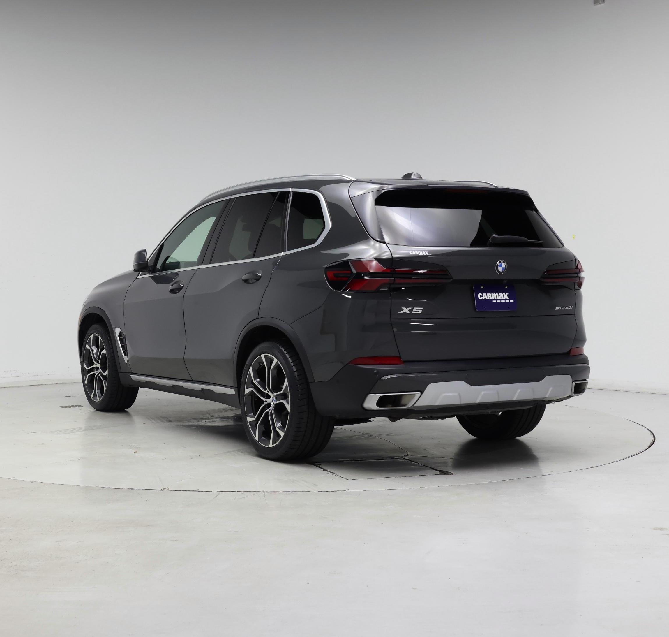 Thumbnail: 2025 BMW X5 - 2