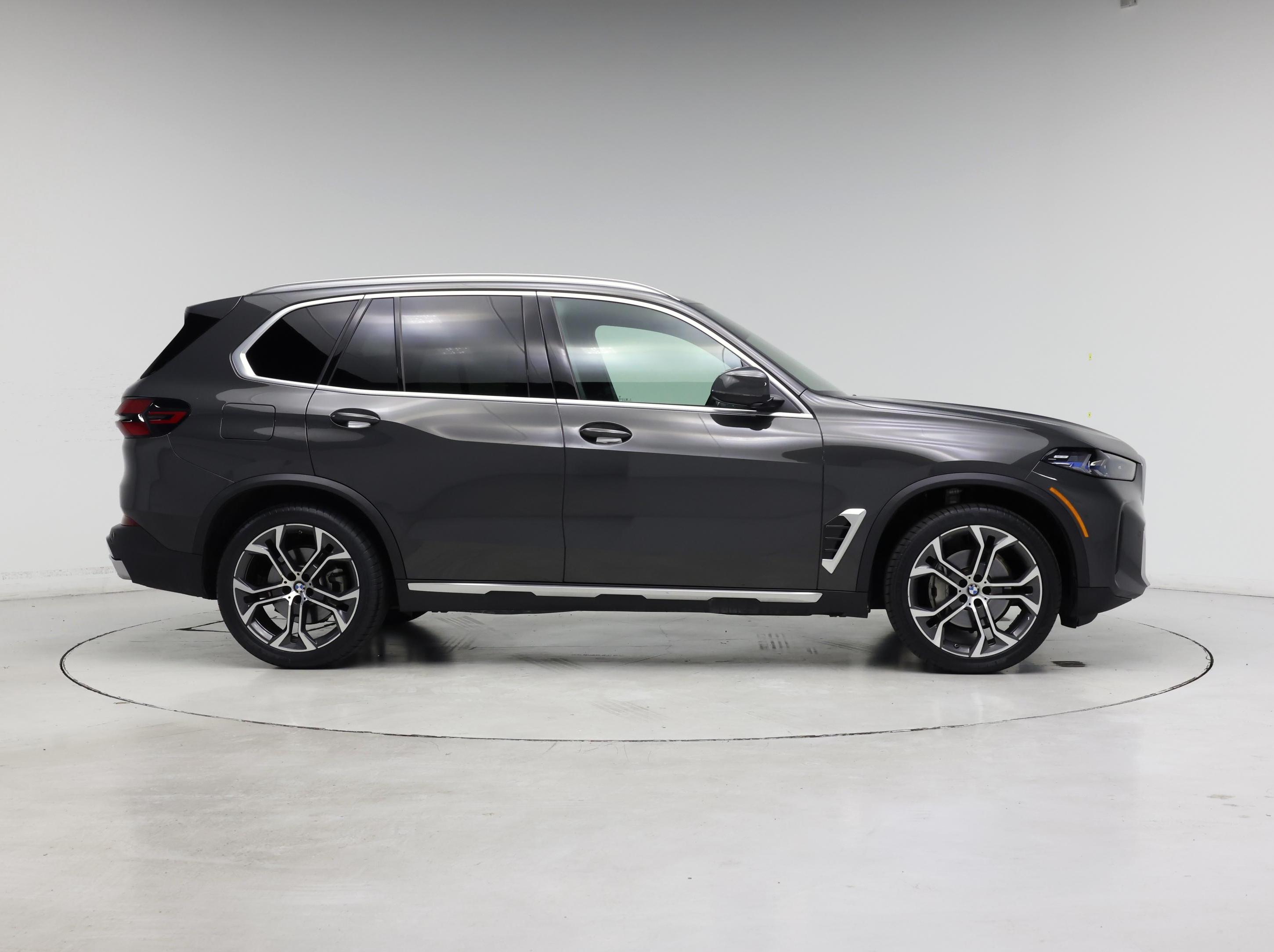 Thumbnail: 2025 BMW X5 - 7